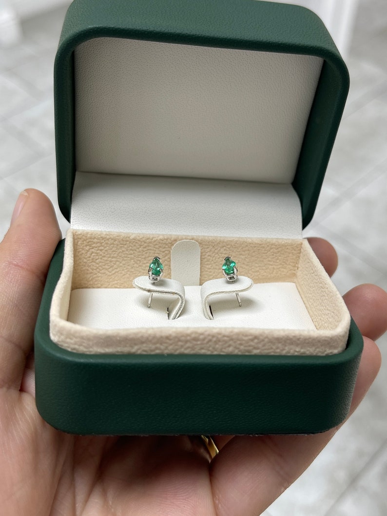 0.70tcw 14K White Gold Light Spring Green Pear Cut Emerald 3 Prong Stud Earrings - JR Colombian Emeralds