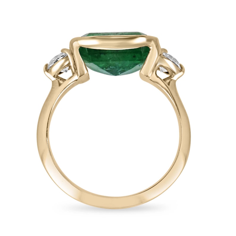 Elegant 14K Gold Half Bezel 3 Stone Engagement Ring with Lush Green Emerald