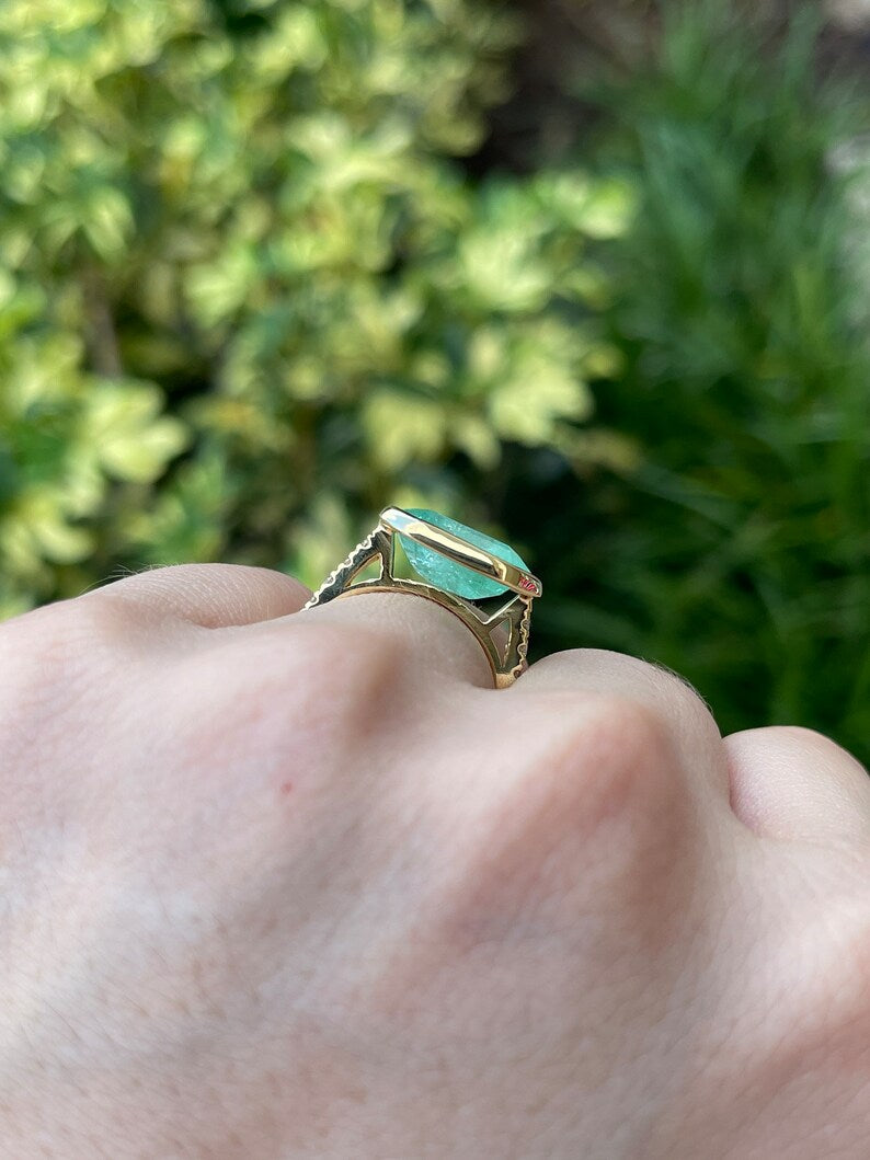 8.04tcw 18K Gold Spring Large Light Green Brilliant Round Cut Emerald Diamond Shank Accent Ring