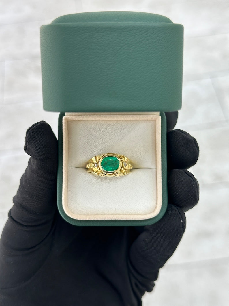 1.05tcw 18K 750 Gold Antique Natural Rich Green Emerald & Brilliant Round Diamond 3 Stone Ring