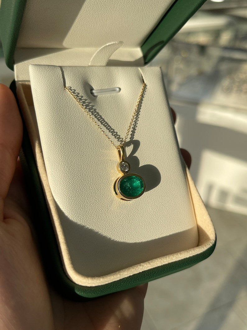 Captivating 3.70tcw Emerald and Diamond Pendant in 14K Natural Gold Setting