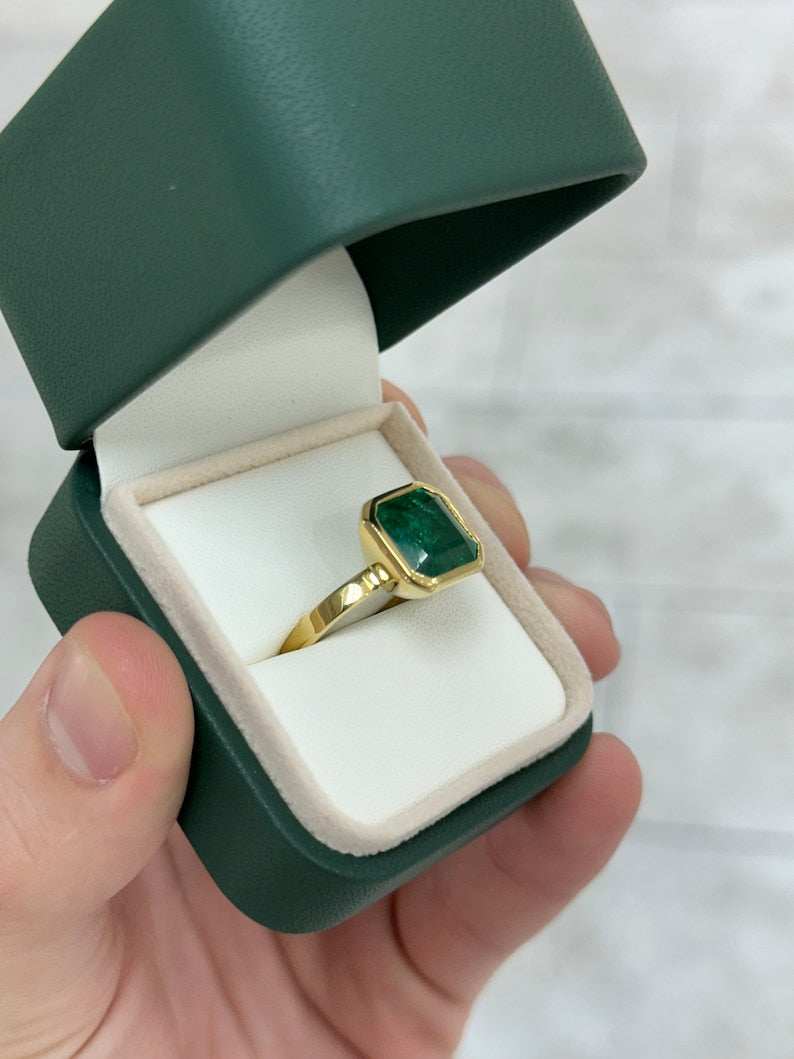 6.08ct 18K 750 Gold Dark Forest Green Large Asscher Cut Emerald Solitaire Engagement Ring