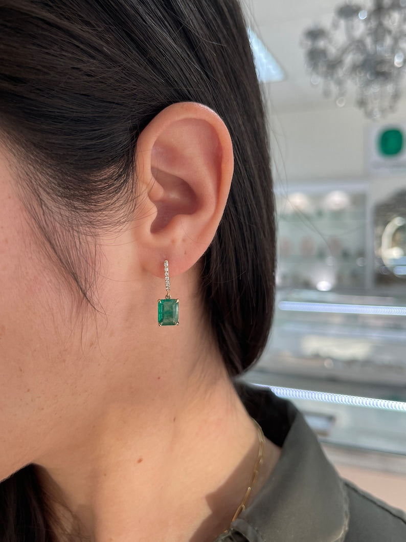 4.40tcw 14K 585 Gold Lush Green Emerald & Diamond Accent Knife Edge Huggie Dangle Earrings