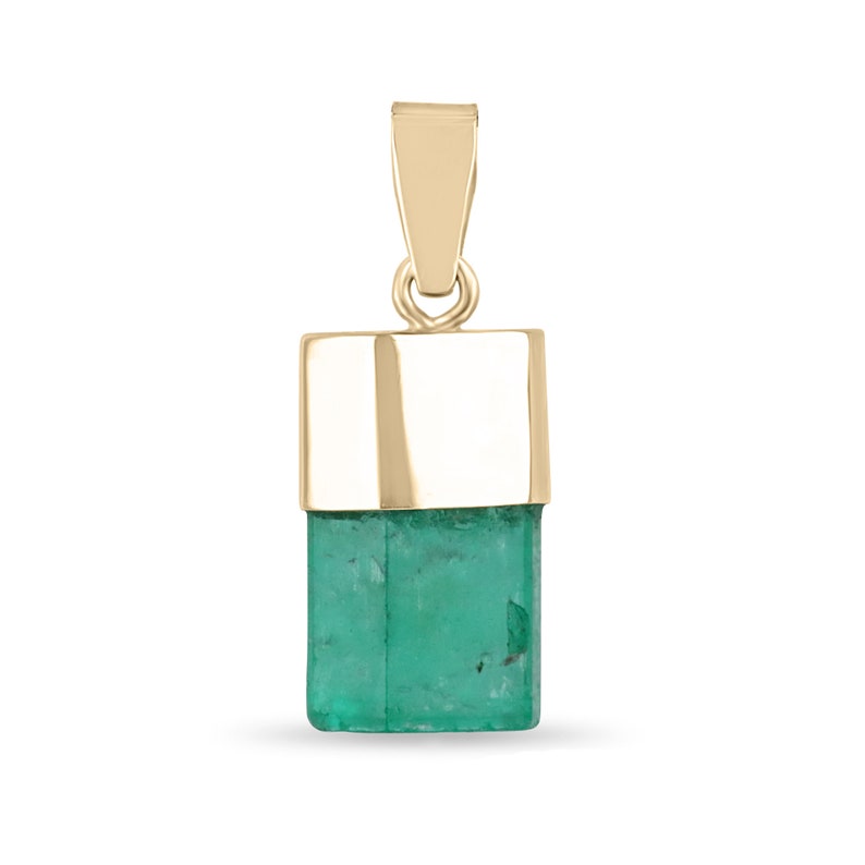 Unisex Pendant Necklace Featuring 13.37ct 14K Rough Colombian Emerald Crystal