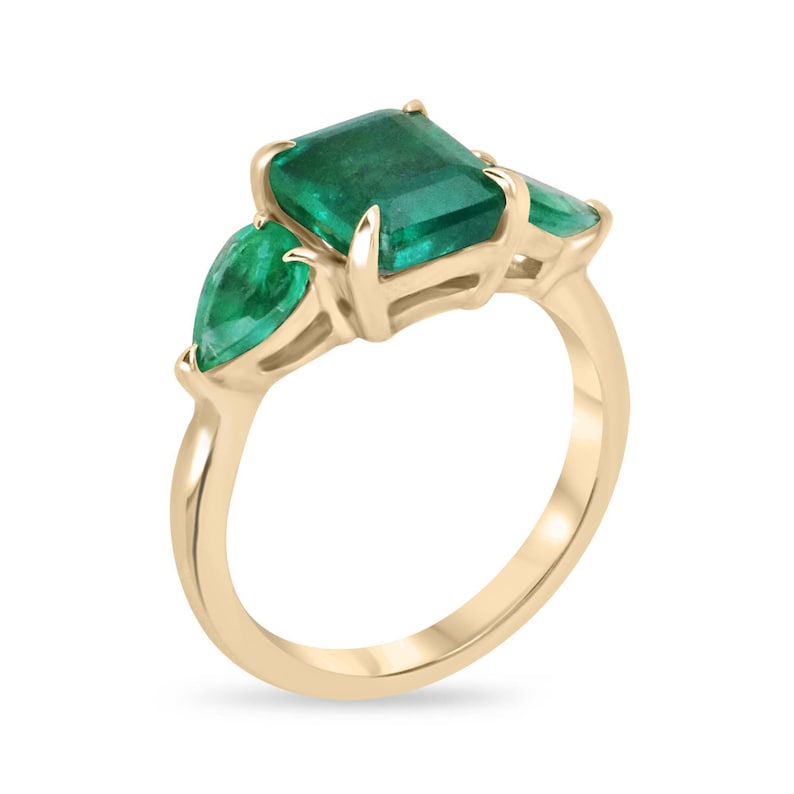Elegant 14K 585 Gold Ring Featuring Natural Asscher Cut Emerald & Pear Stones (3.08tcw)