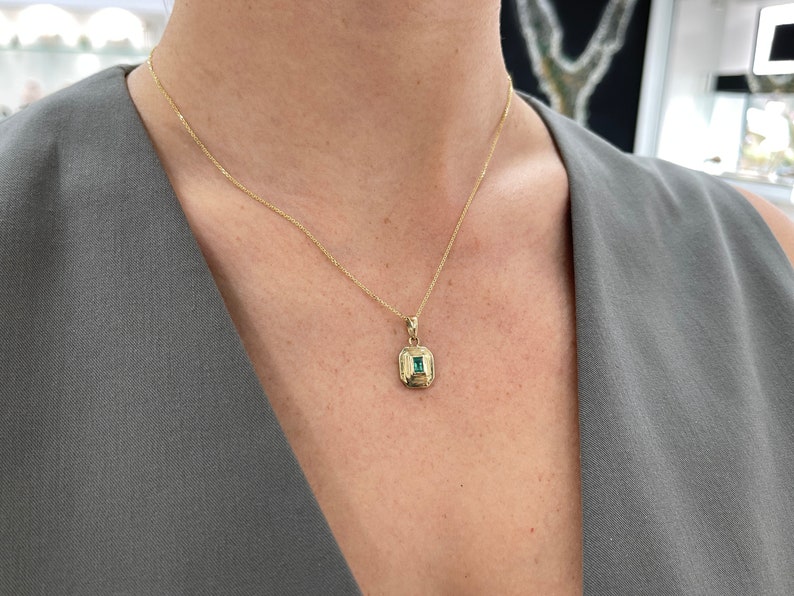 0.40ct 14K Gold Lush Green Natural North to South Emerald Cut Bezel Set Unisex Pendant Necklace - JR Colombian Emeralds