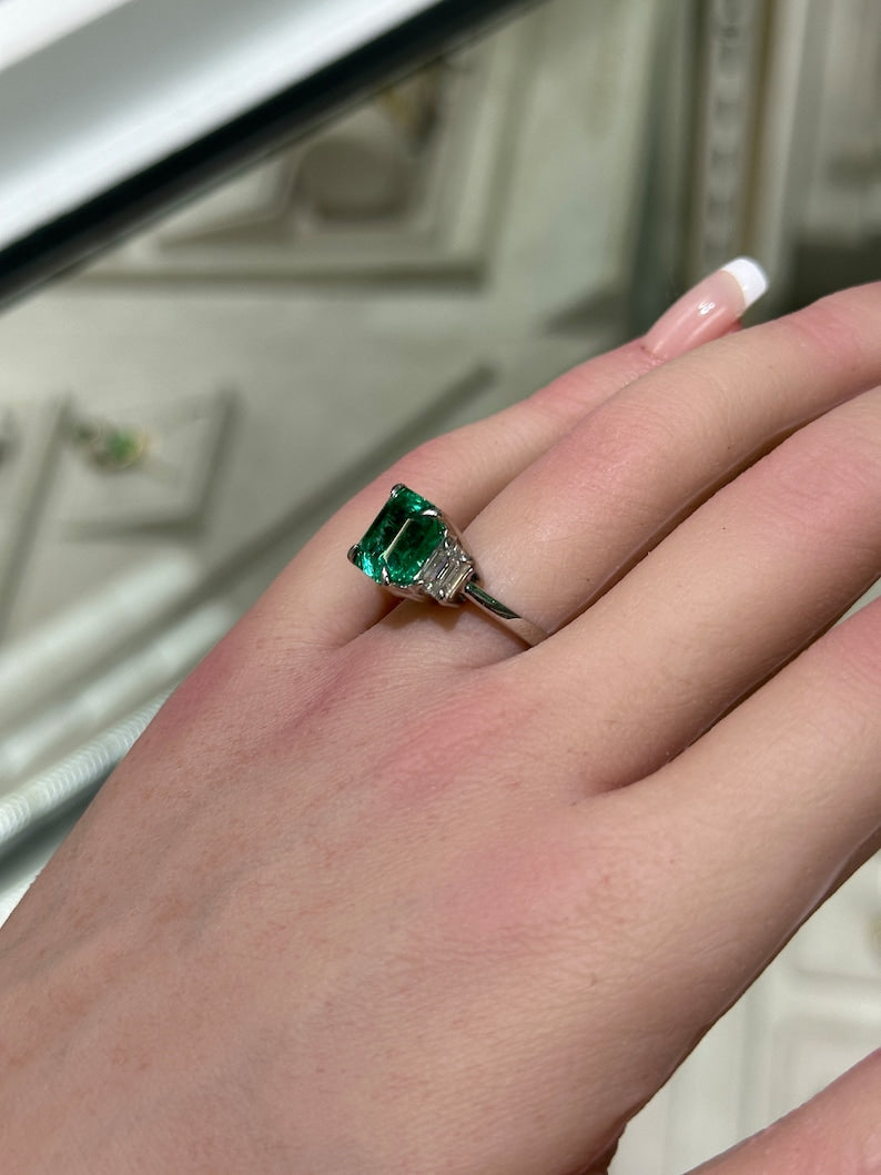 5.10tcw 18K Rich Vivid Green Colombian Emerald & Diamond Three Stone Prong Set Ring - JR Colombian Emeralds