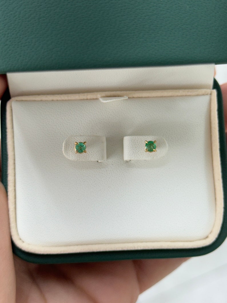 0.30tcw 14K Natural Round Cut Emerald Baby Petite Claw Prong Unisex 3.5mm Stud Earrings - JR Colombian Emeralds