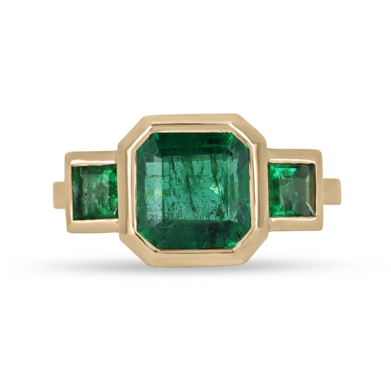 14K Gold Ring with 4.08 Total Carat Weight: Vibrant Green Emerald Trio