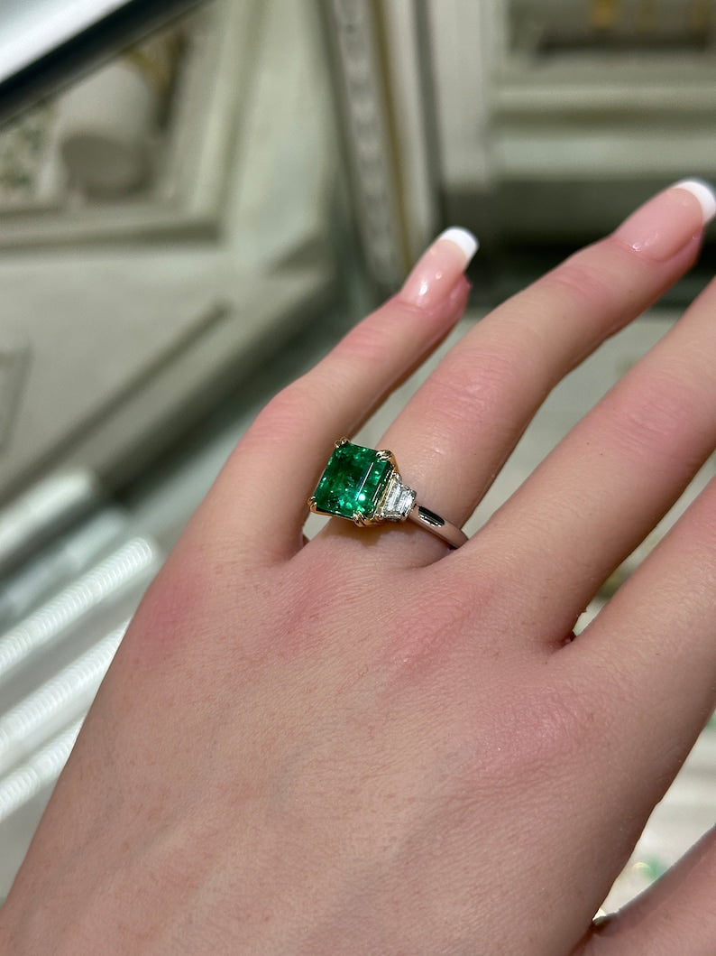 Beautiful Asscher Cut Emerald & Trapezoidal Diamond Ring, 4.85tcw in 18K Platinum