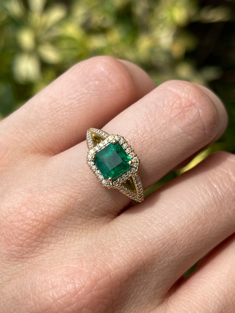 18K Asscher Cut Emerald Engagement Ring with Diamond Halo, 2.55tcw Total Weight