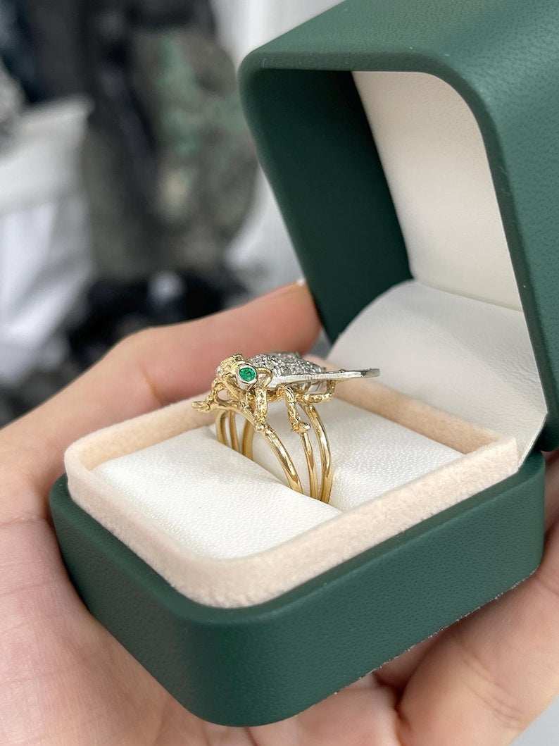 0.06-Carats 14K Two-Toned Gold Bee Ring with Emerald Eyes & Diamond Cluster - Statement Jewelry - JR Colombian Emeralds