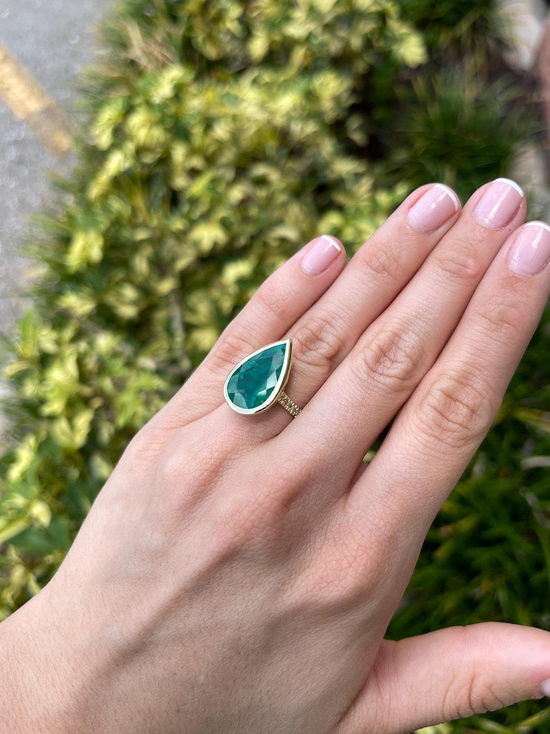 10.30tcw 18K Pear Cut Emerald & Diamond Ring - Natural Rich Green Bezel Set - JR Colombian Emeralds