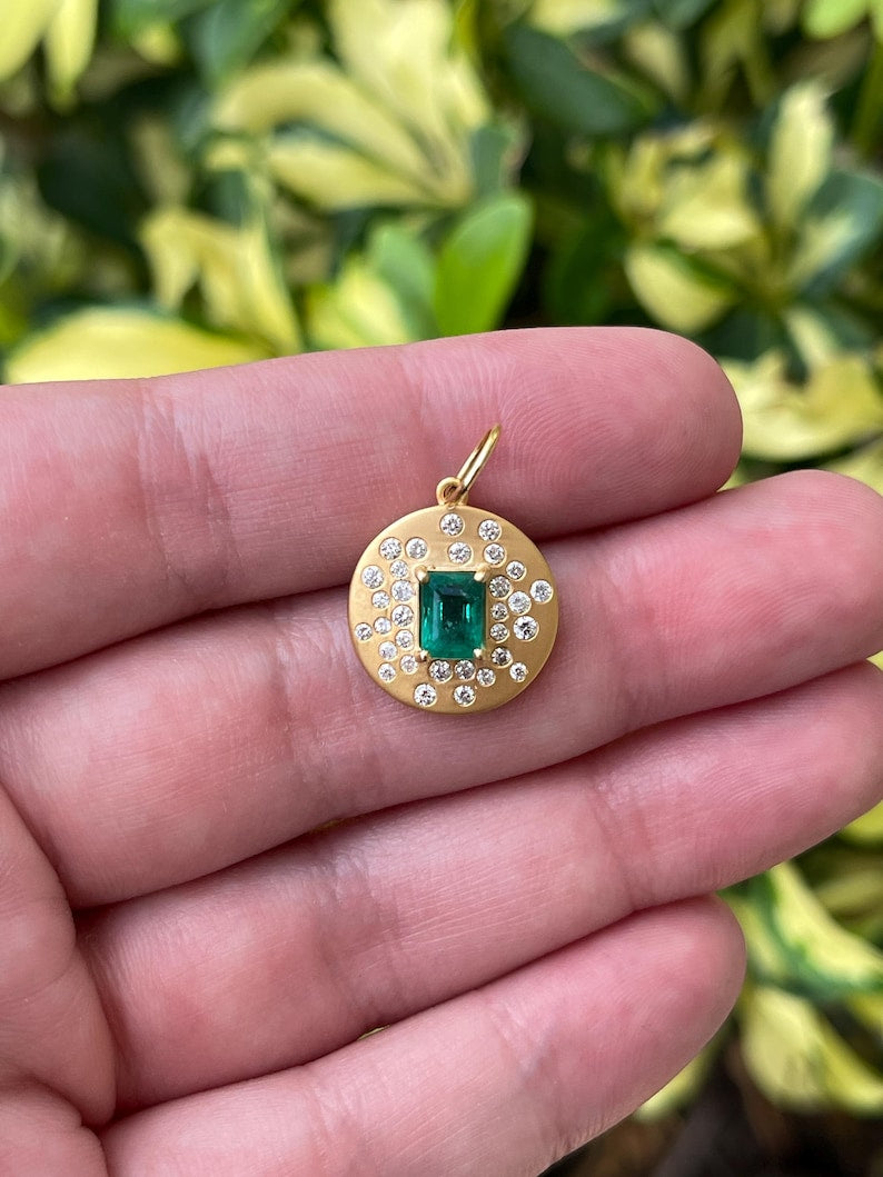 0.92tcw 14K Emerald & Diamond Constellation Medallion Charm Pendant