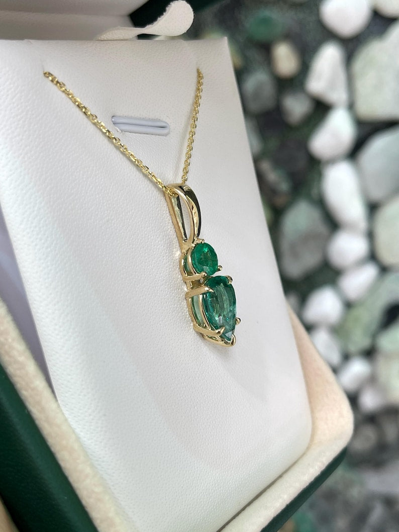 14K Gold Teardrop Necklace Featuring 3.15 Carat Zambian Emerald Toi et Moi Pendant