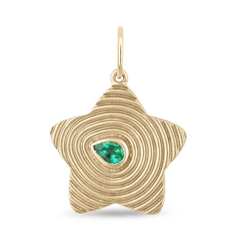 14K Gold Chunky Star Pendant with 0.20ct Natural Pear-Cut Emerald Bezel Setting