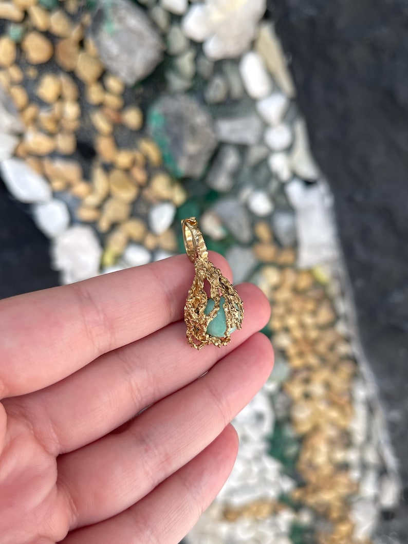 6.80-Carat Cabochon Nugget Cage Pendent Free Floating Earth Mined Emerald 14K Yellow Gold Pendant