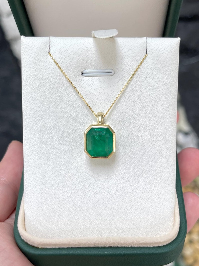 14K Gold Bezel Pendant with 6.40ct Emerald Cut Green Emerald