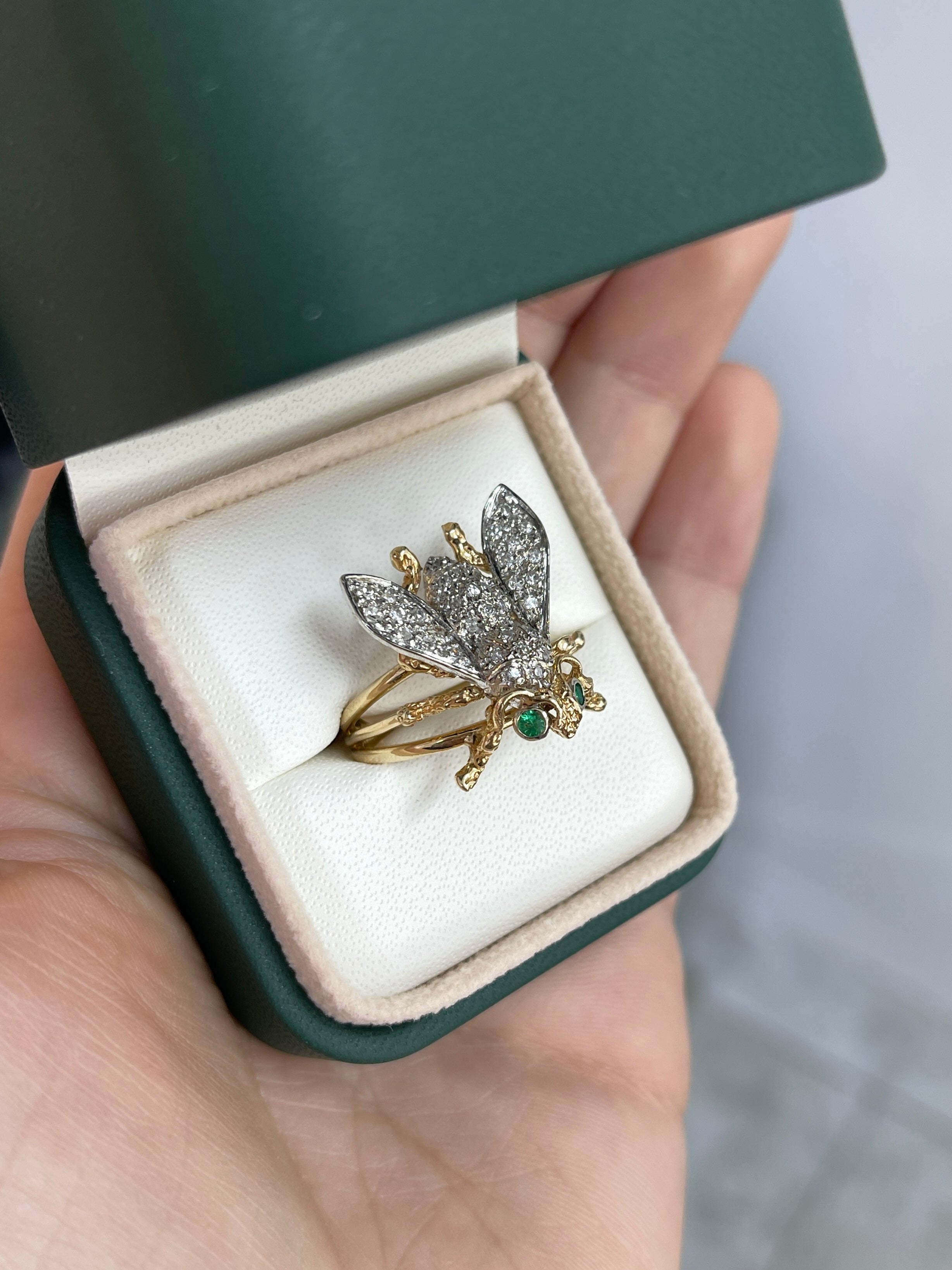 IG Exclusive 0.40tcw Emerald & Diamond Bee Ring 14K Two Toned - JR Colombian Emeralds