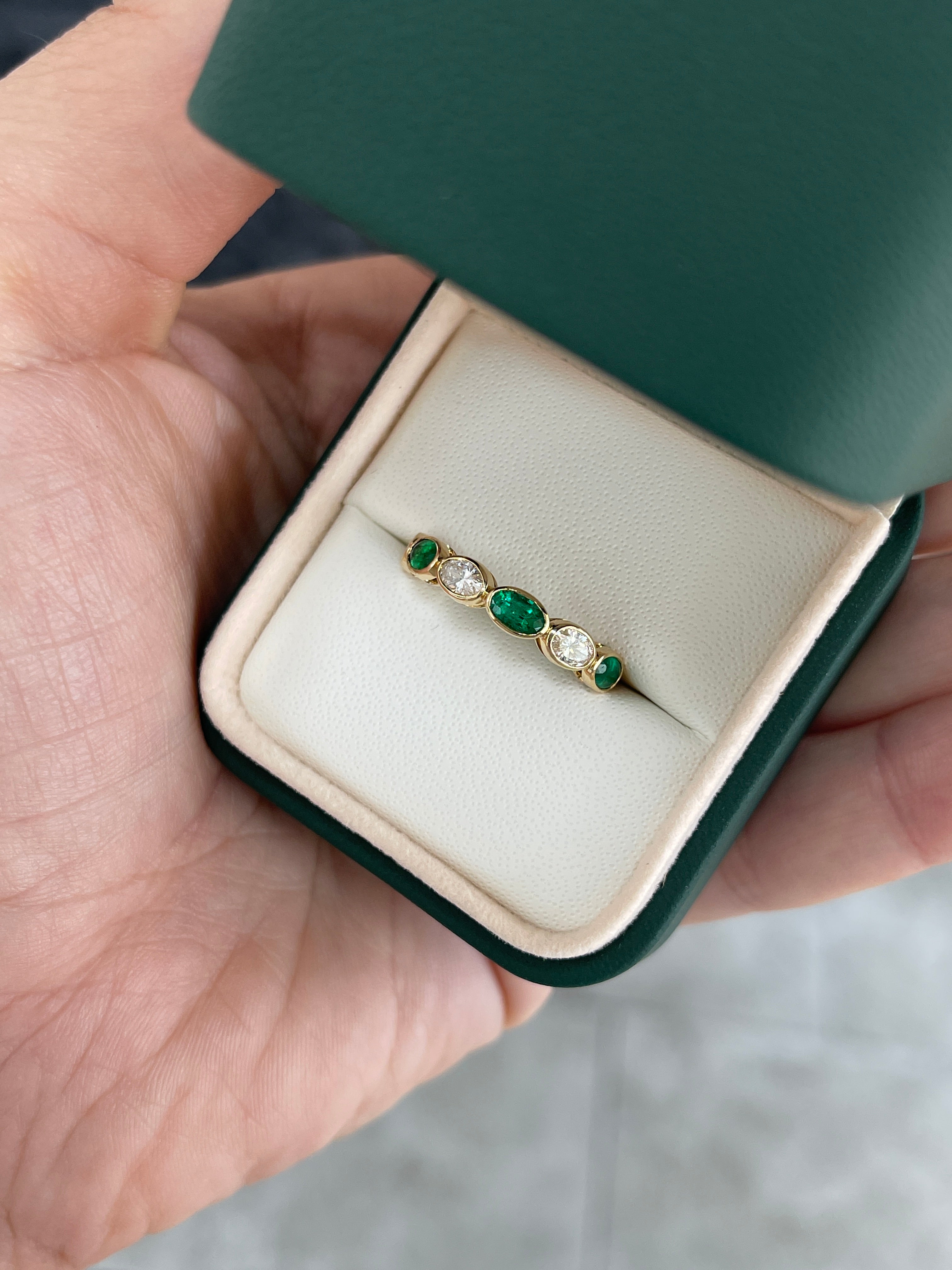 1.22tcw 18K Natural Oval Cut Emerald & Diamond Stacking Wedding Band - JR Colombian Emeralds