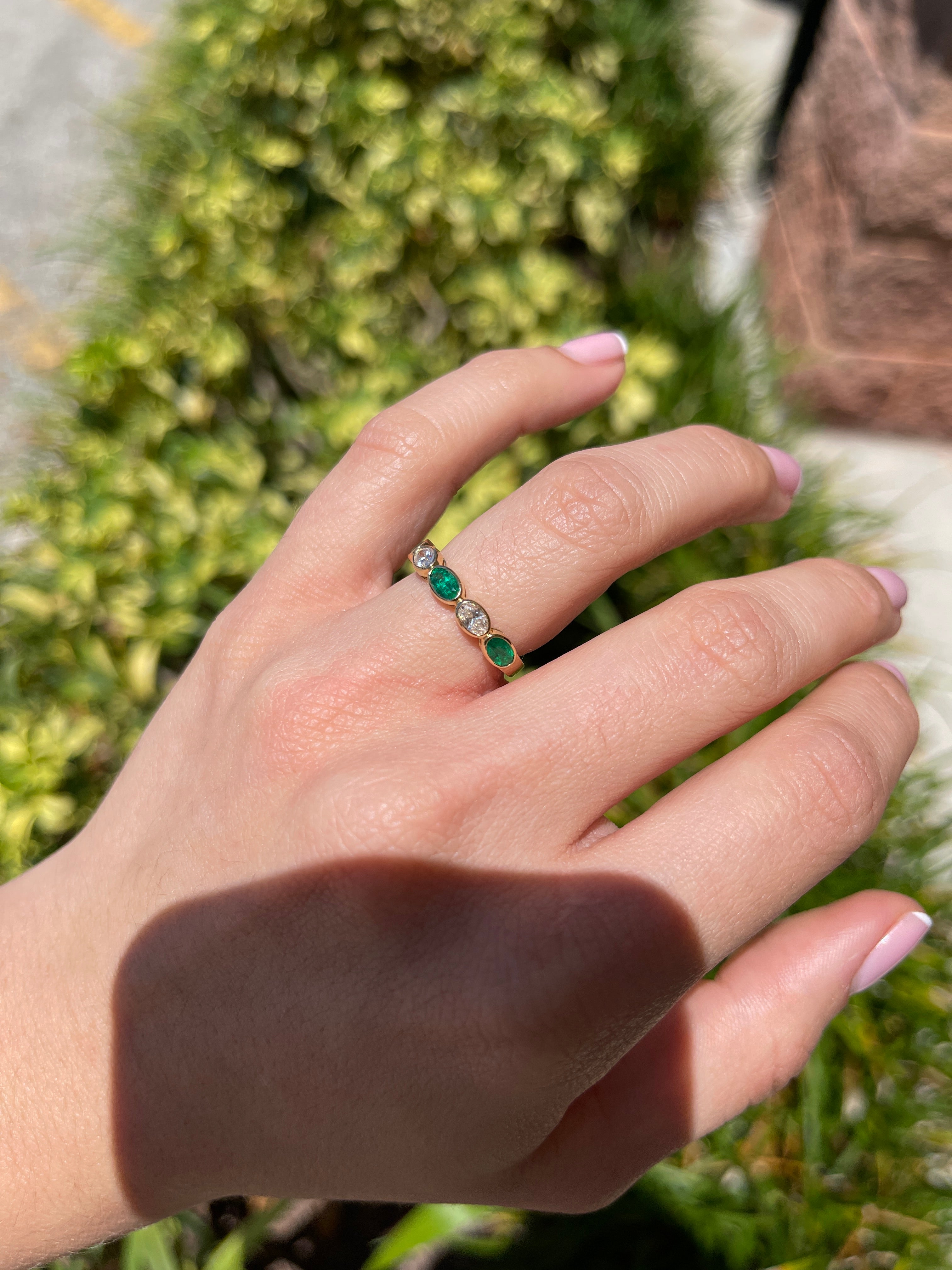 1.22tcw 18K Natural Oval Cut Emerald & Diamond Stacking Wedding Band - JR Colombian Emeralds