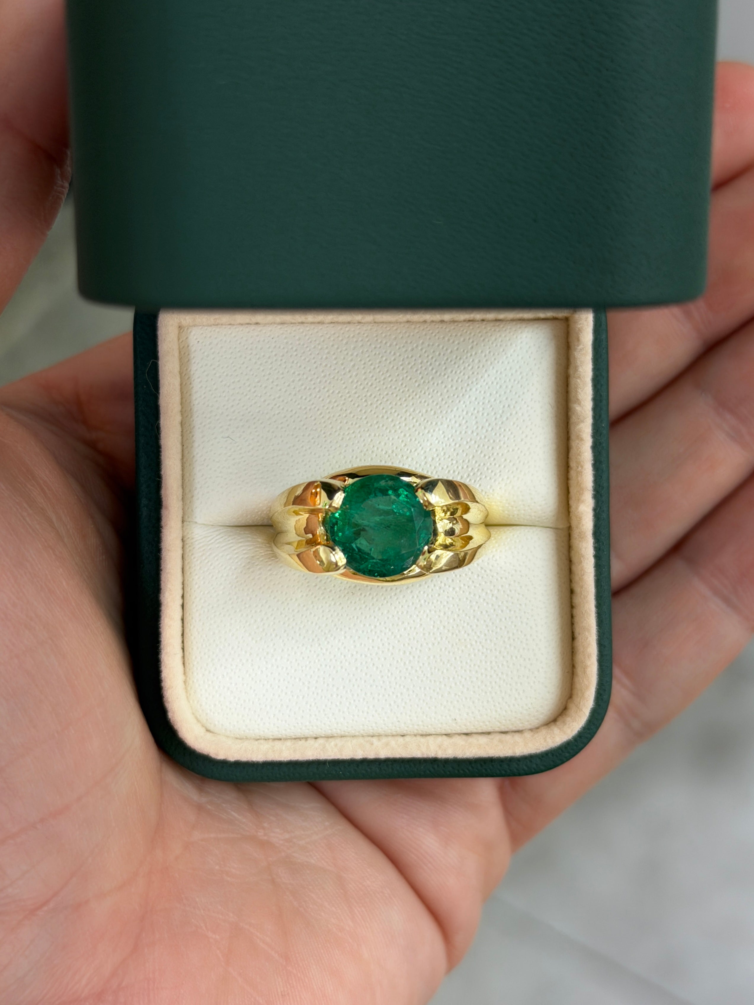 5.69ct 18K RARE Large Natural Round Cut Emerald Wide Split Shank Solitaire Ring - JR Colombian Emeralds