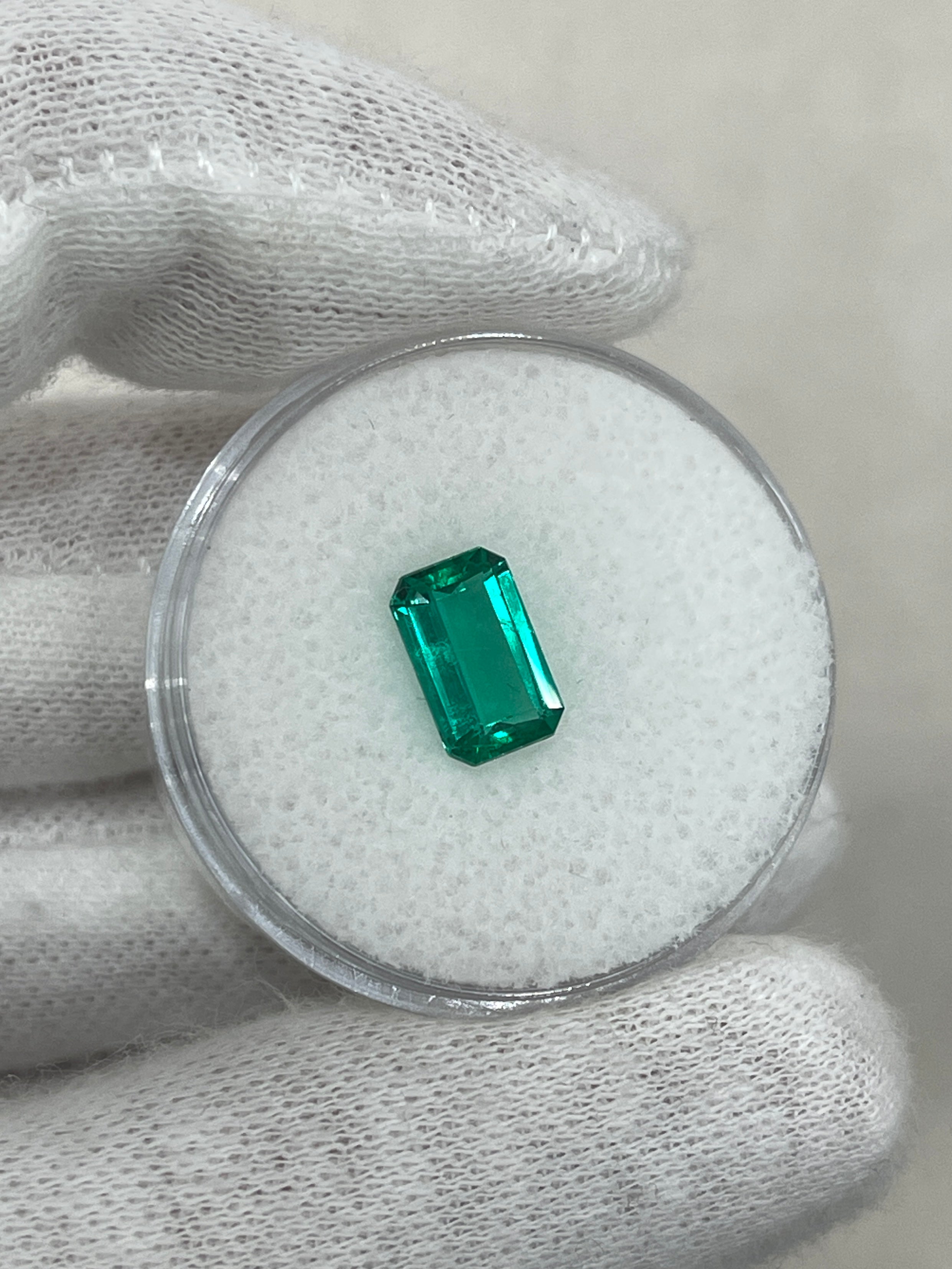 1.13 Carat VVS Crystal Clear Bluish Green Colombian Emerald- Emerald C