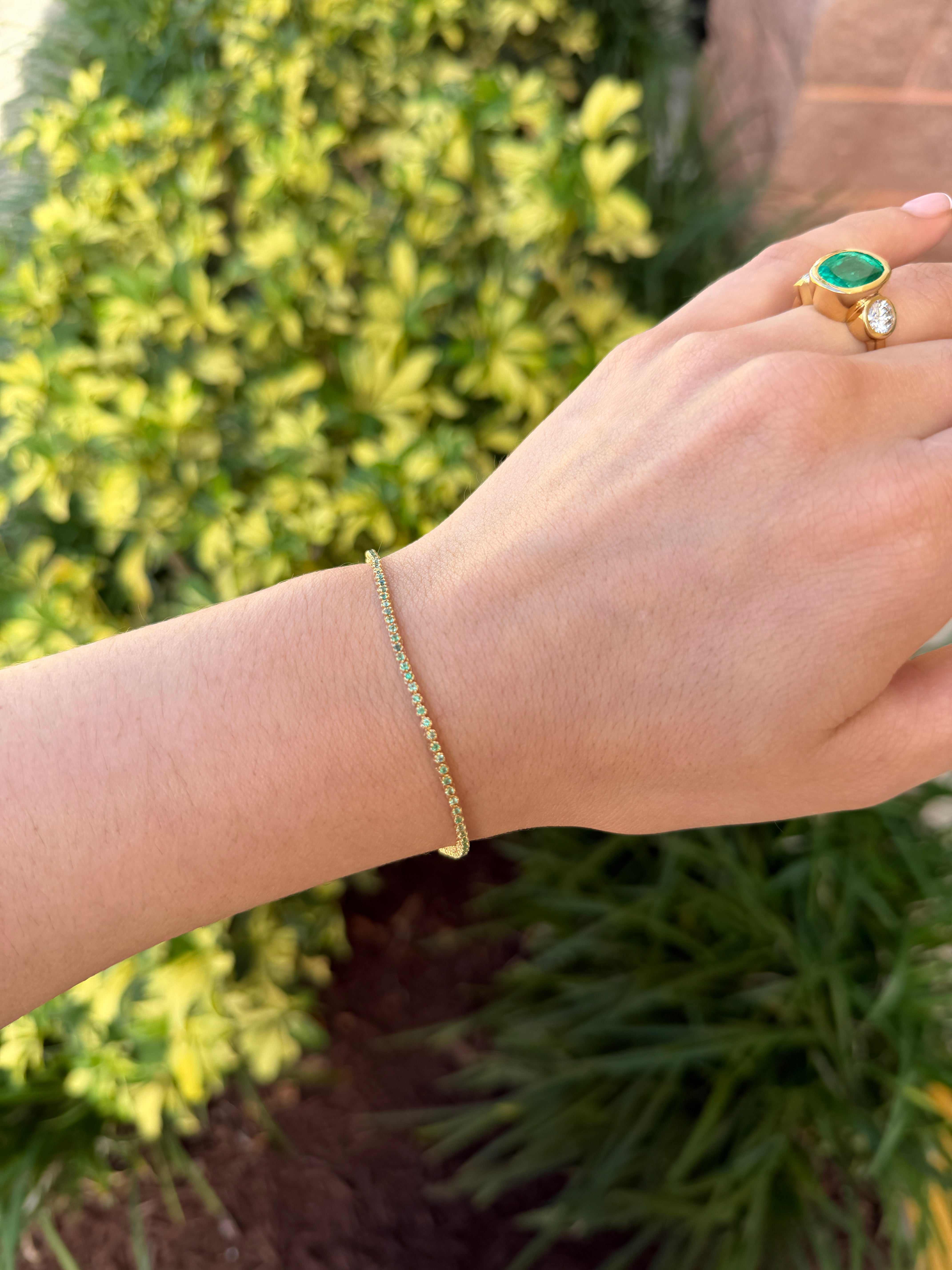 1.13tcw Petite Emerald Tennis Bracelet 14K Gold- 7 Inches - JR Colombian Emeralds