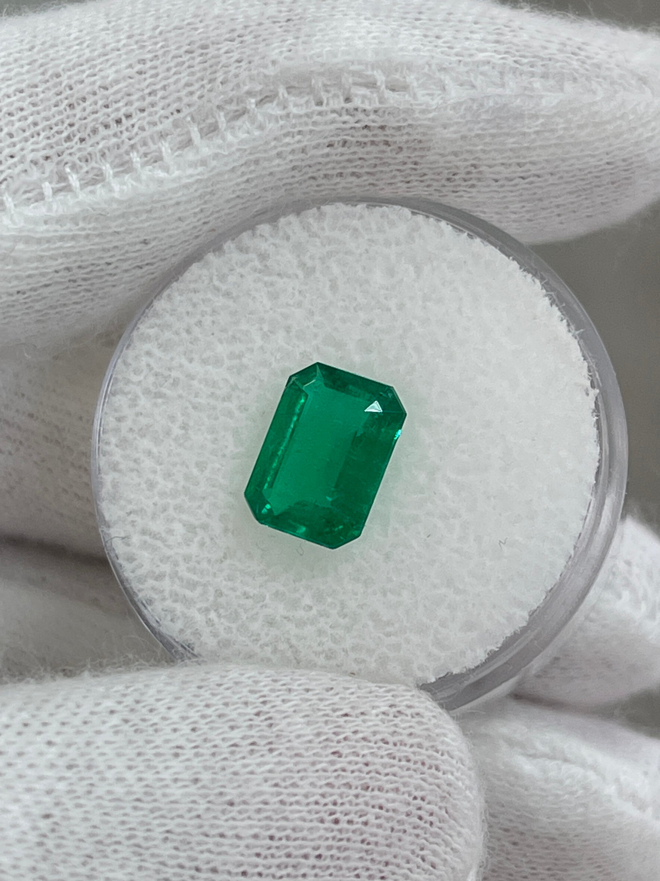 1.57 Carat AAA 9x7 Deep Vivid Green Natural Loose Colombian Emerald- Emerald Cut - JR Colombian Emeralds