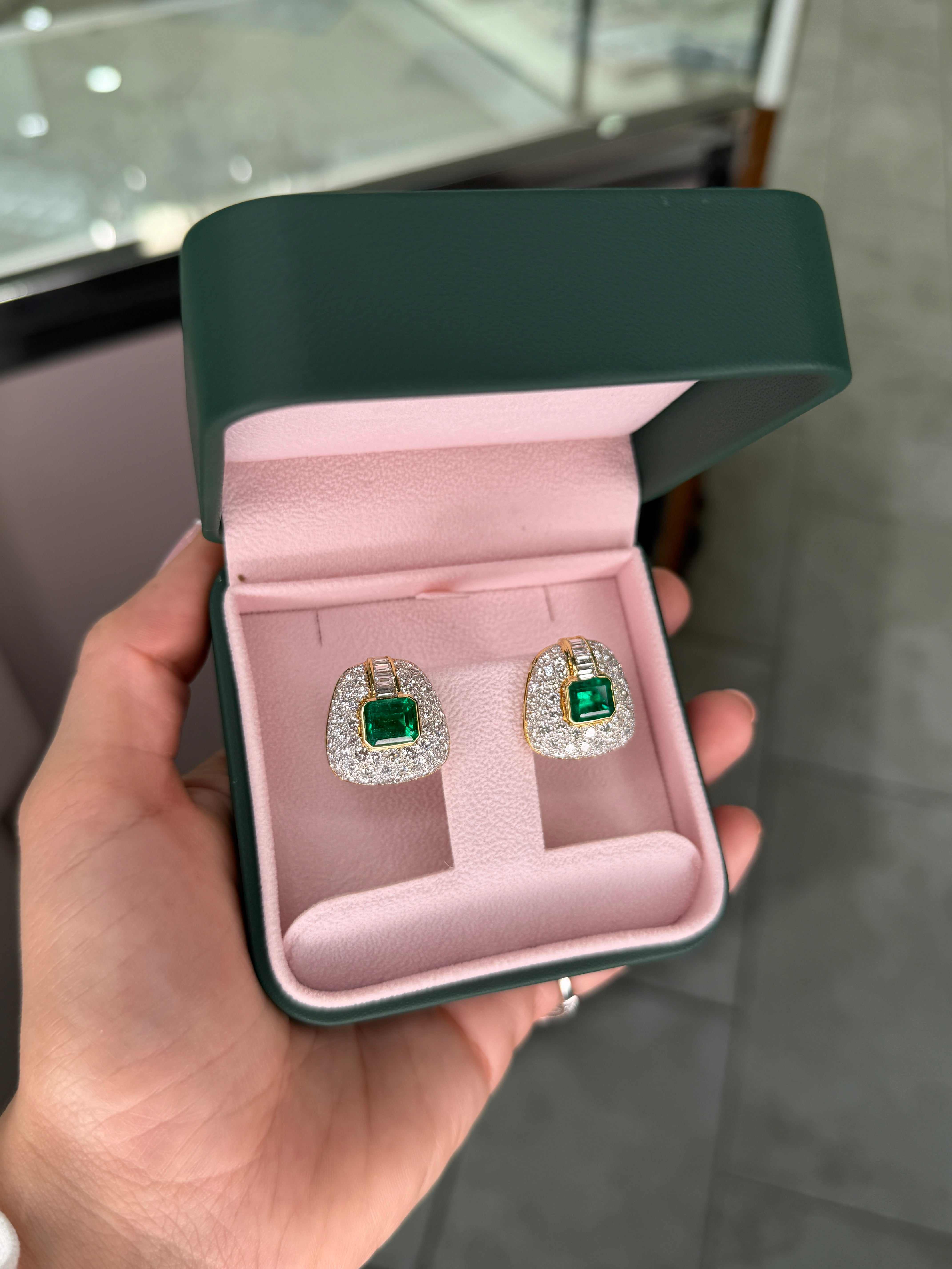 11.40カラット AAA+ コロンビア産エメラルド＆ダイヤモンド ステートメントイヤリング 18K