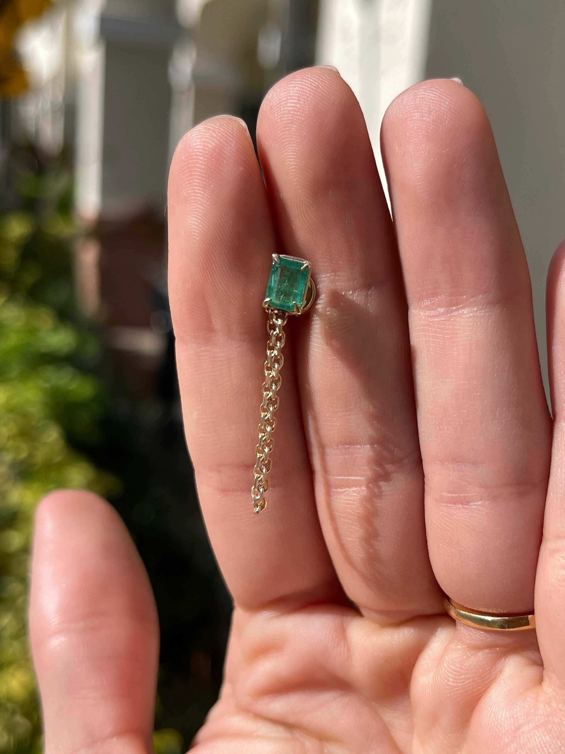 14K Single Emerald Chain Stud Earring- Emerald Cut - JR Colombian Emeralds