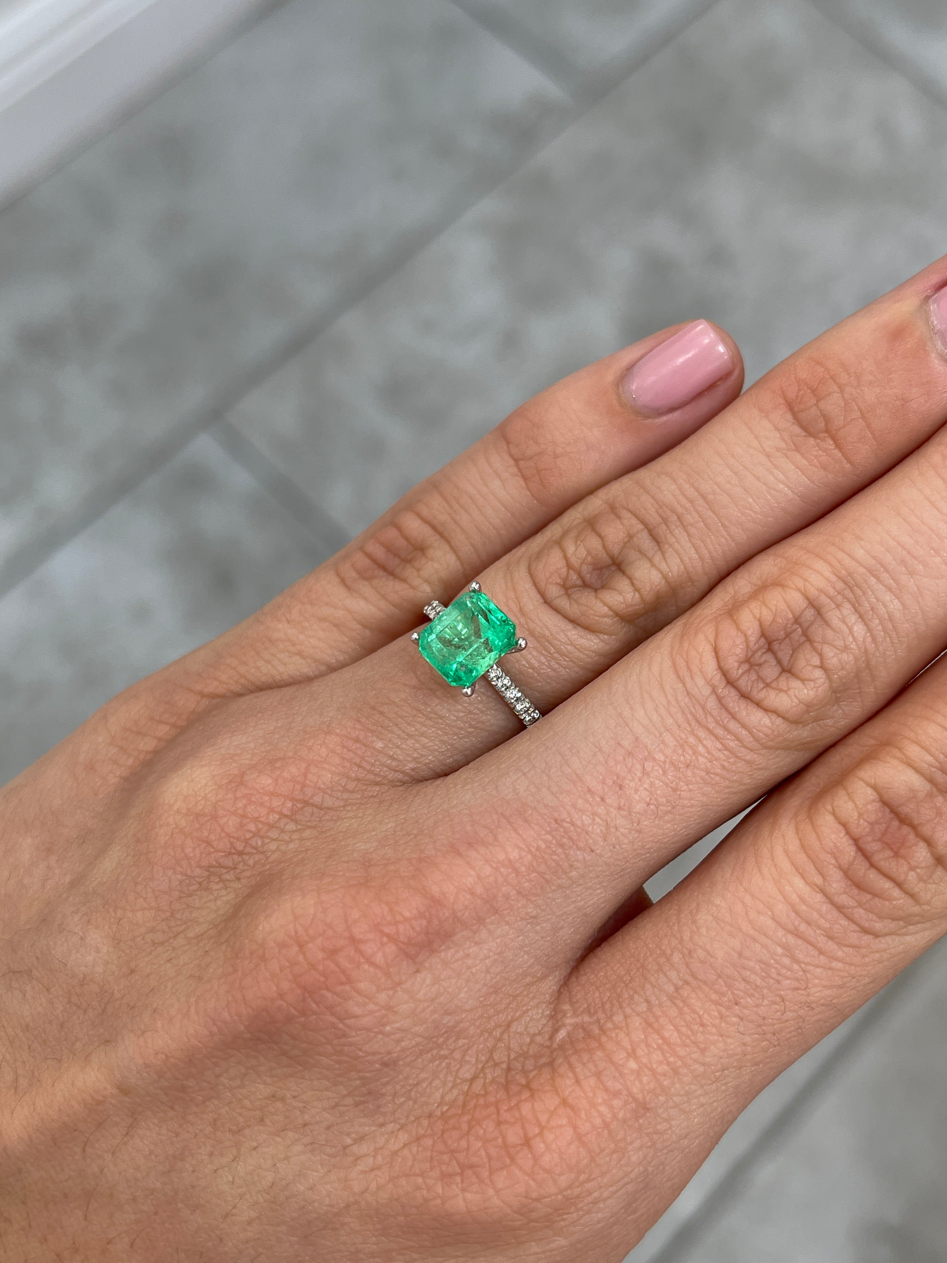 2.82 carat Colombian Emerald loose gemstone, chunky cut, 8.5x7.4mm, crystal clear, natural gem from JR Colombian Emeralds.