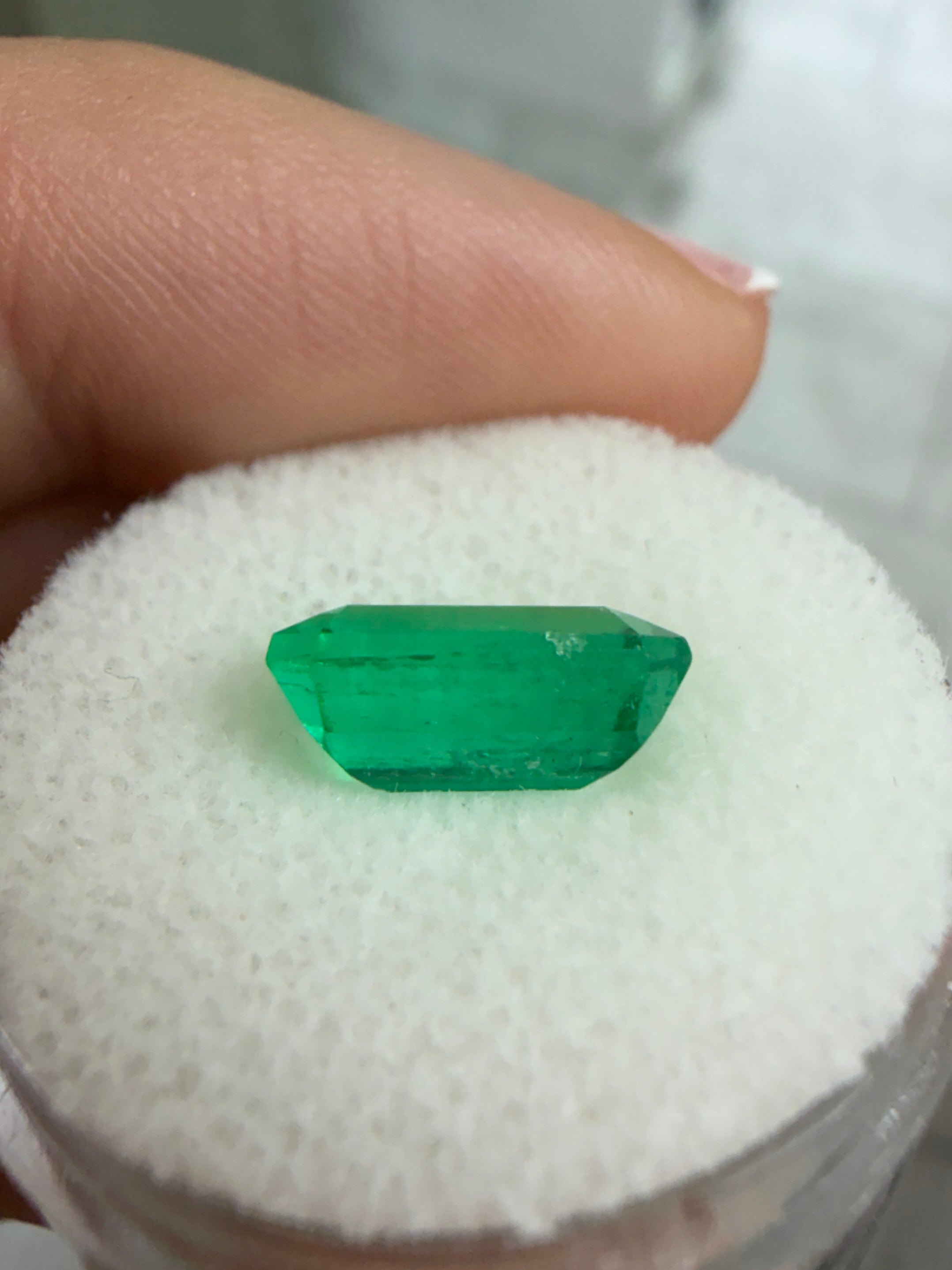 Loose Colombian emeralds, 2.91 tcw, 11x7mm, GIA AAA+ minor oil quality, emerald cut, from JR Colombian Emeralds.