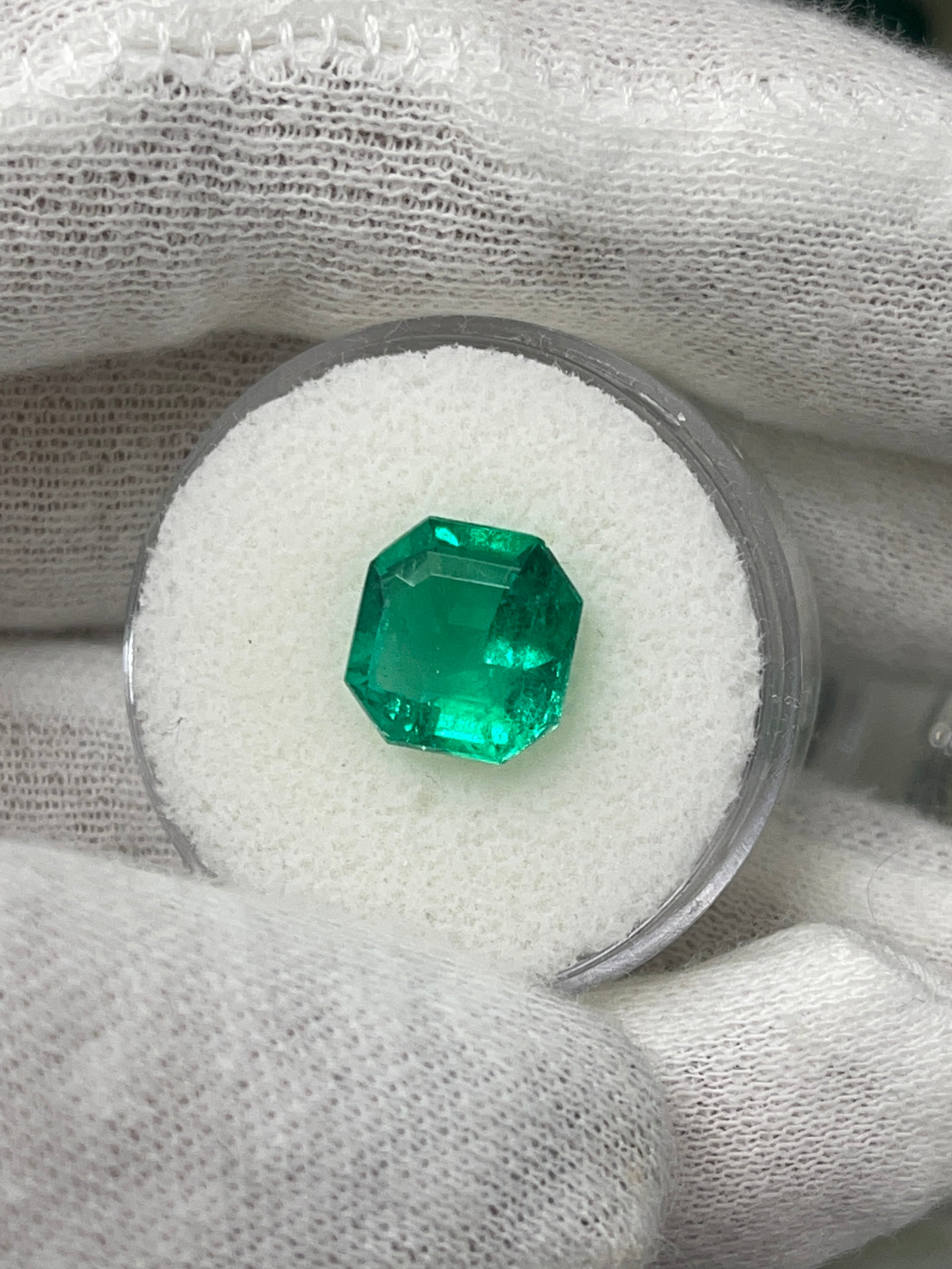 3.21 carat natural Colombian emerald loose gemstone with octagonal cut, vibrant green color, from JR Colombian Emeralds.