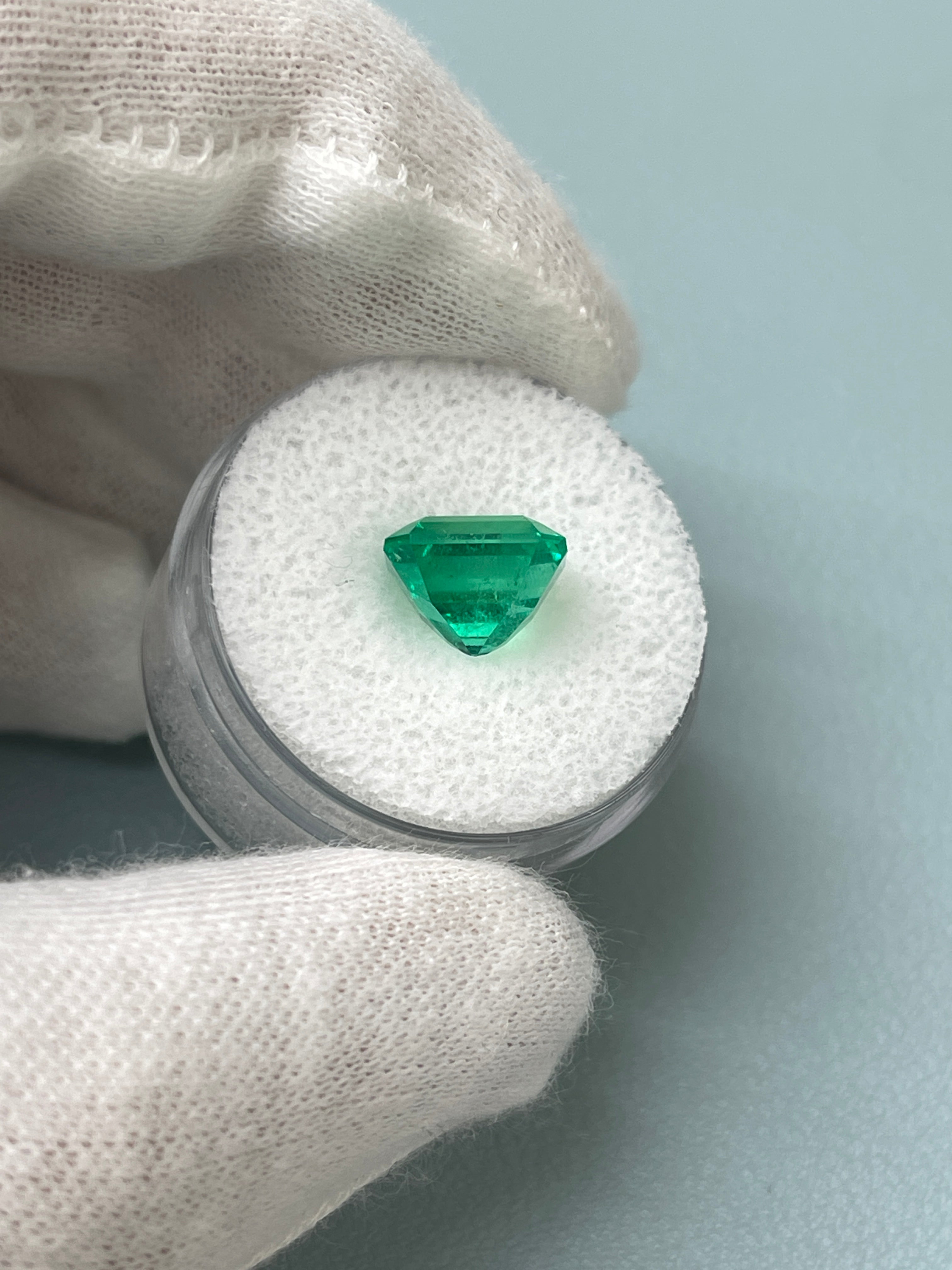 3.43 Carat AAA+ Vivid Bluish Green Natural Loose Colombian Emerald-Emerald Cut - JR Colombian Emeralds