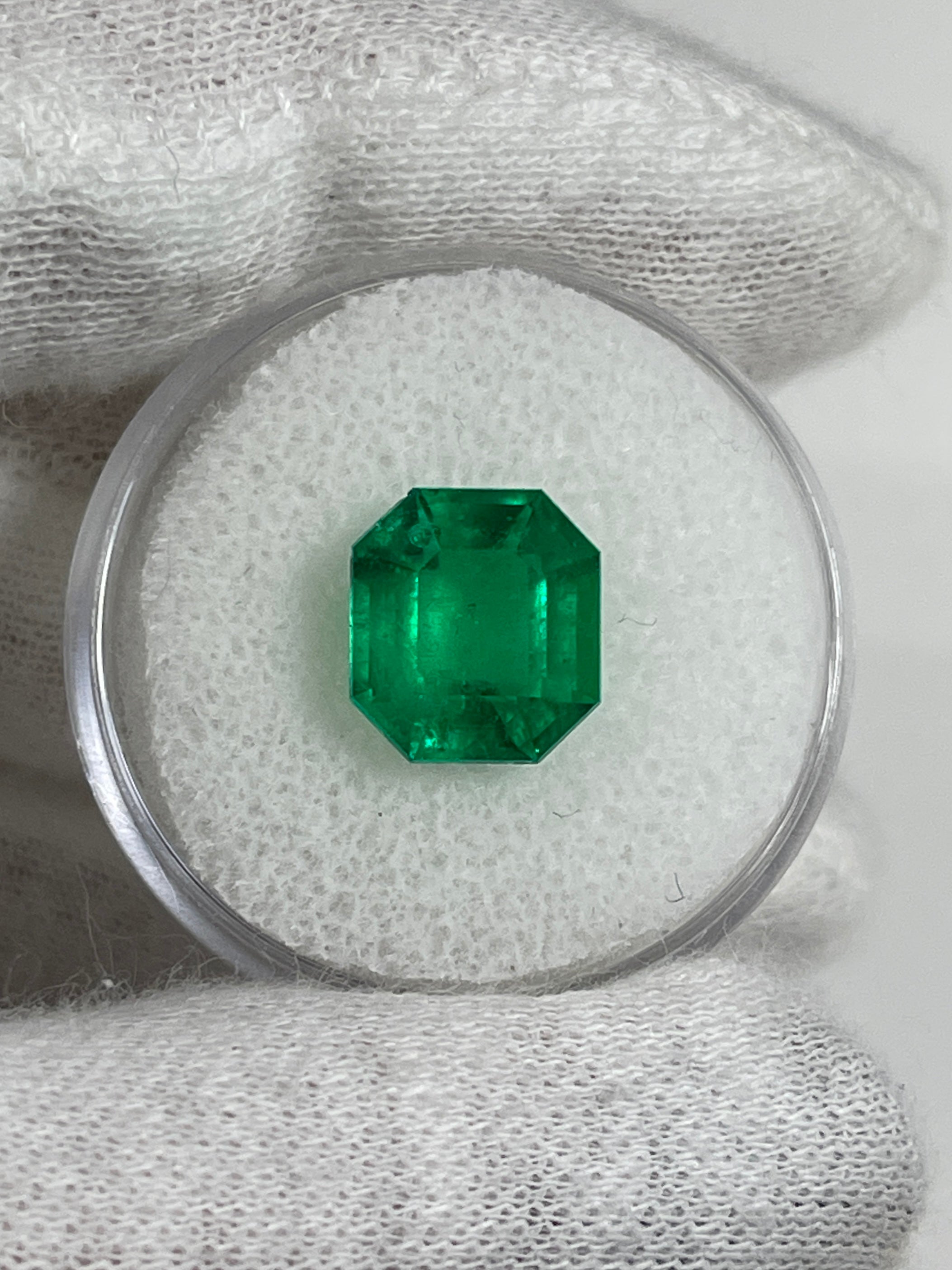 3.56 Carat AAA Vivid Muzo Natural Loose Colombian Emerald-Asscher Cut - JR Colombian Emeralds