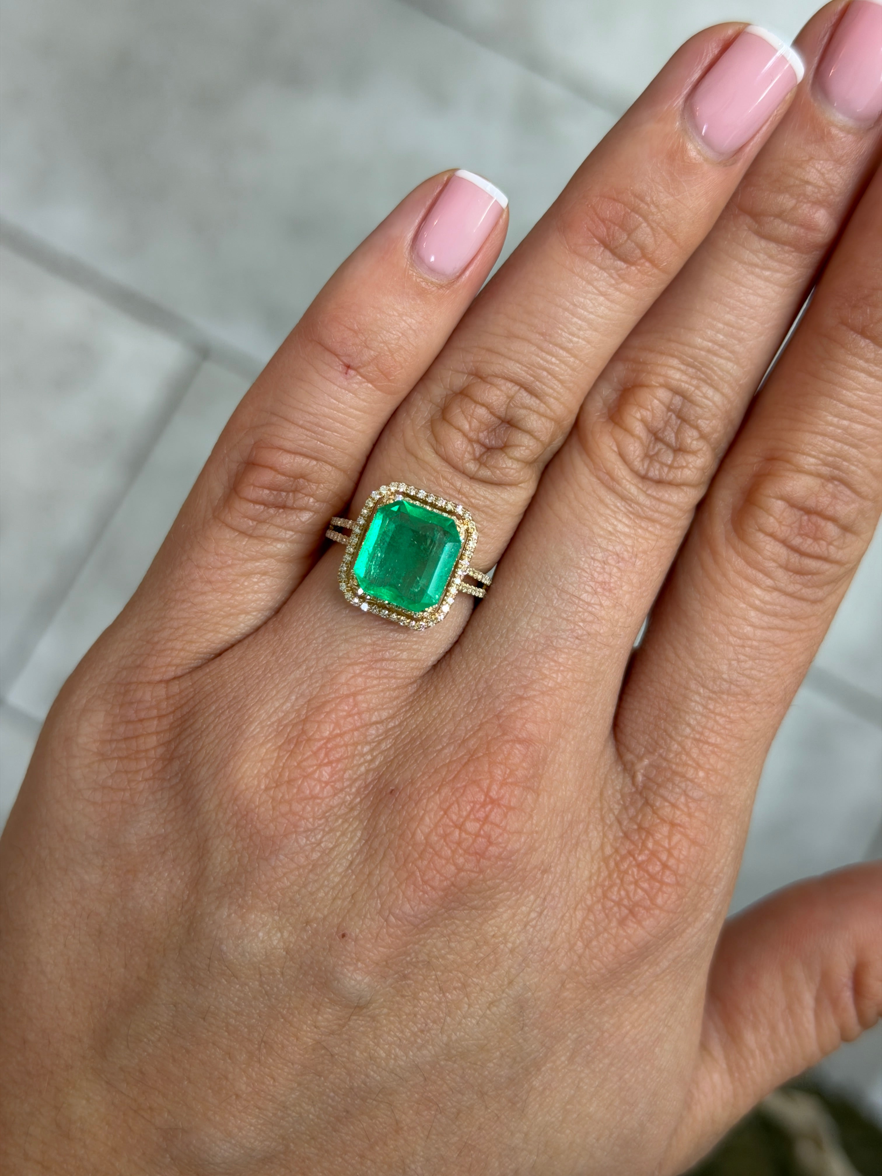 3.94 Carat 11x10 Yellowish Green Natural Loose Colombian Emerald-Asscher Cut