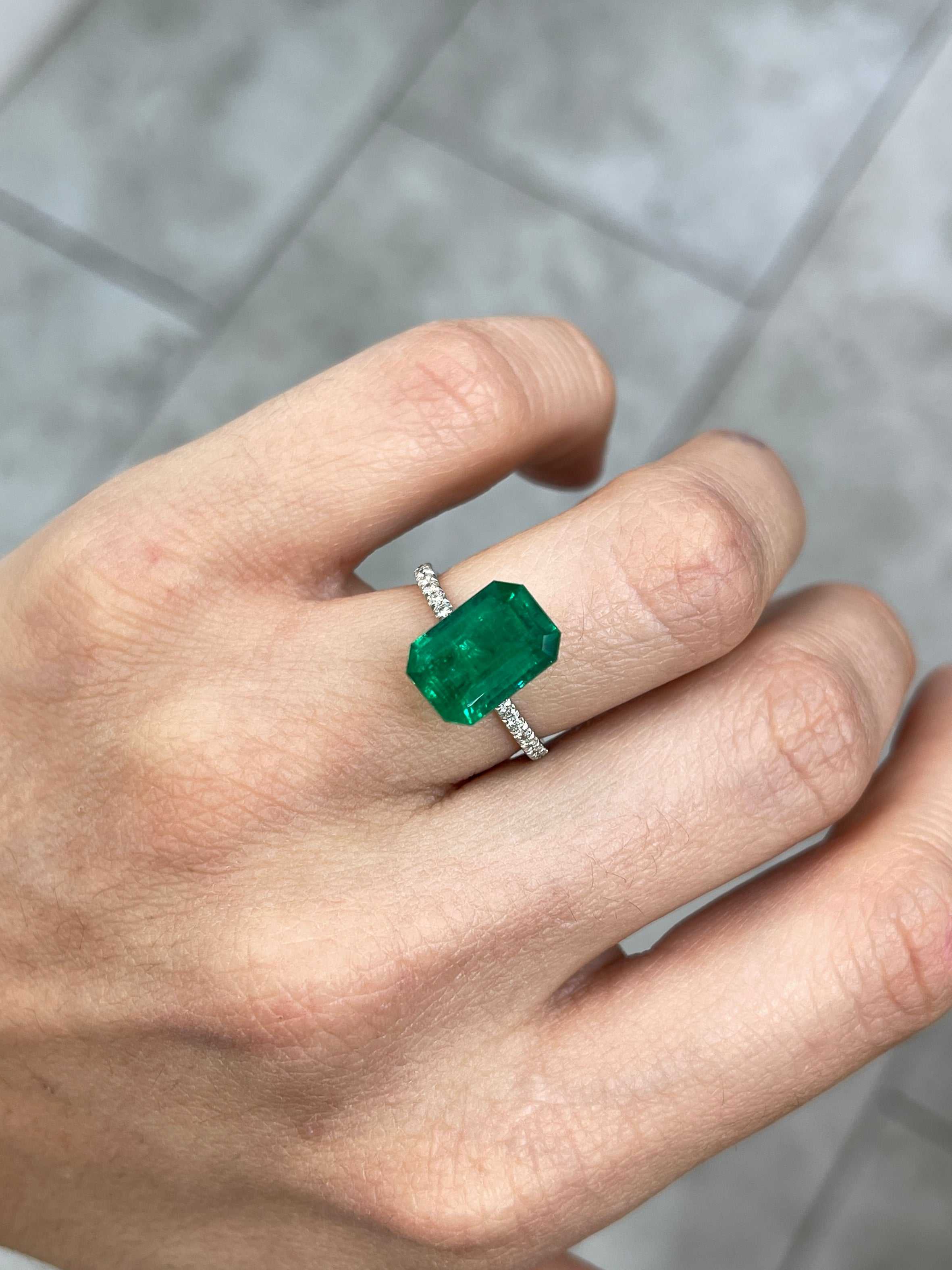 3.95 Carat 12x8 Vivid Green Emerald Cut Colombian Emerald GIA Certified F3- Loose Emerald - JR Colombian Emeralds