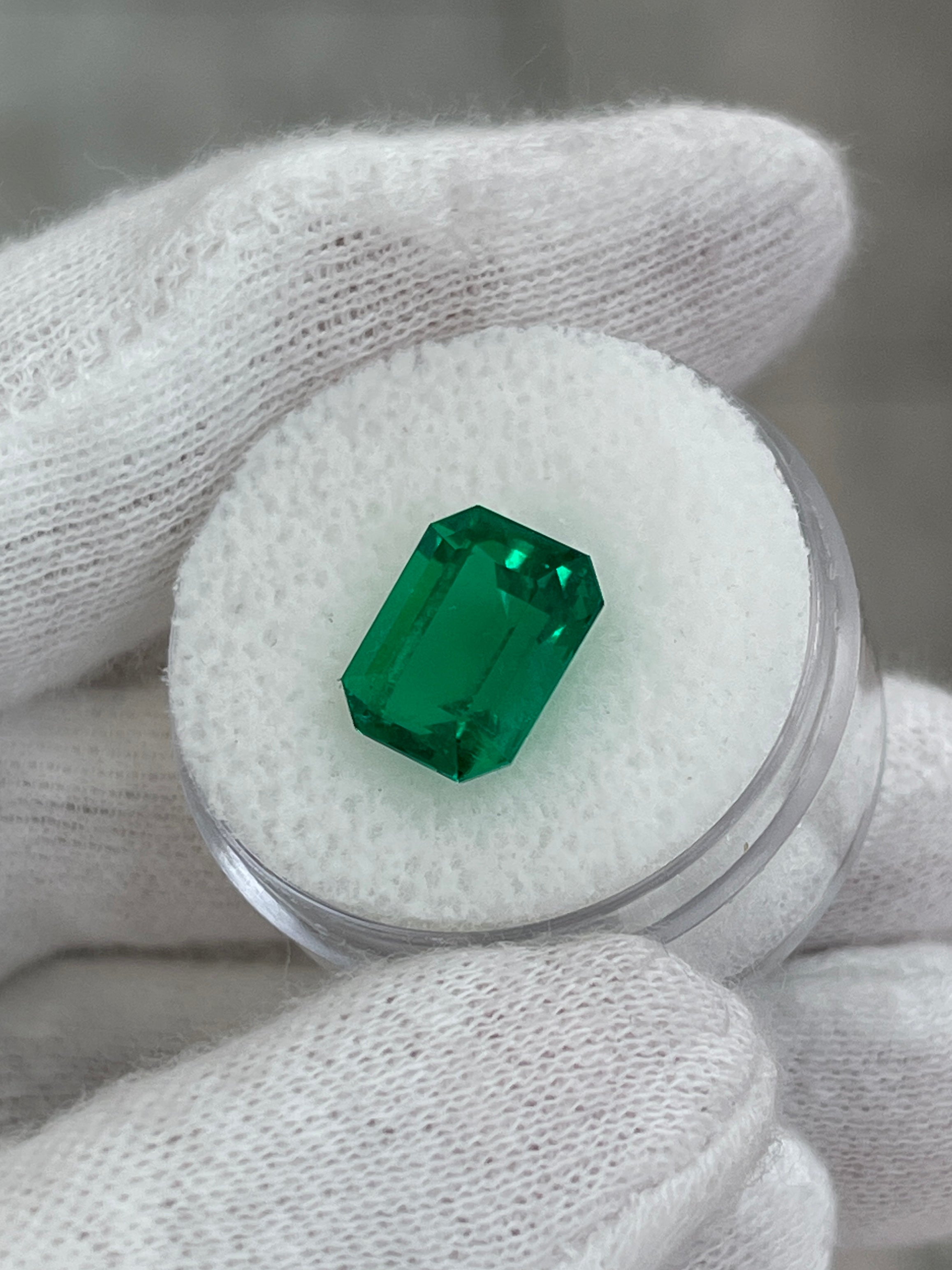 4.03 Carat AAA Minor Oil Colombian Emerald in Vivid Muzo with 11x9 Emerald cut, natural loose gemstone from JR Colombian Emeralds