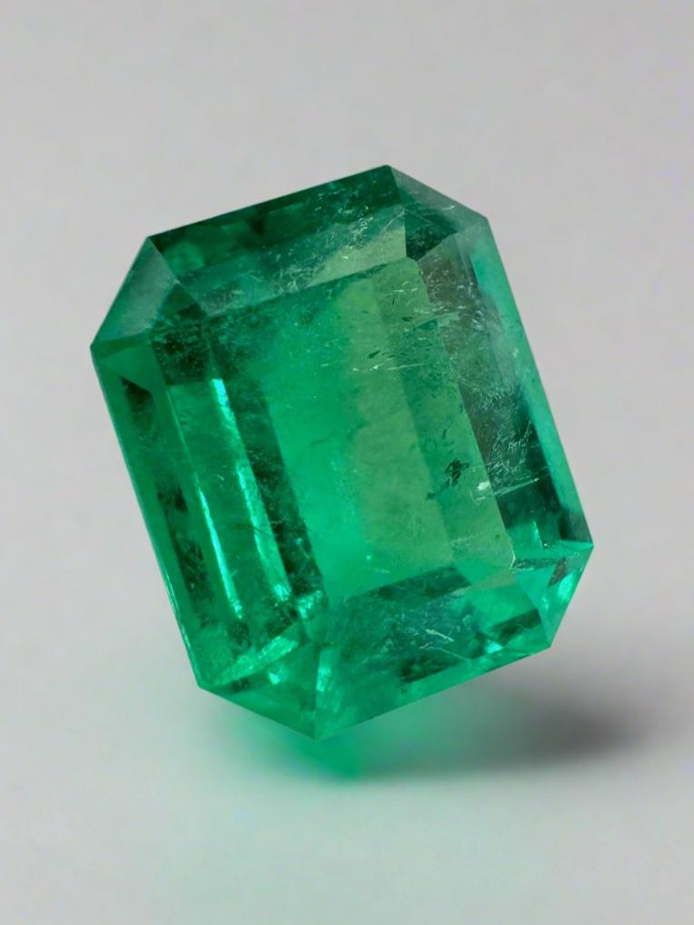 4.24 carat AAA+ green Colombian emerald cut loose gemstone from JR Colombian Emeralds, natural and vibrant green color.
