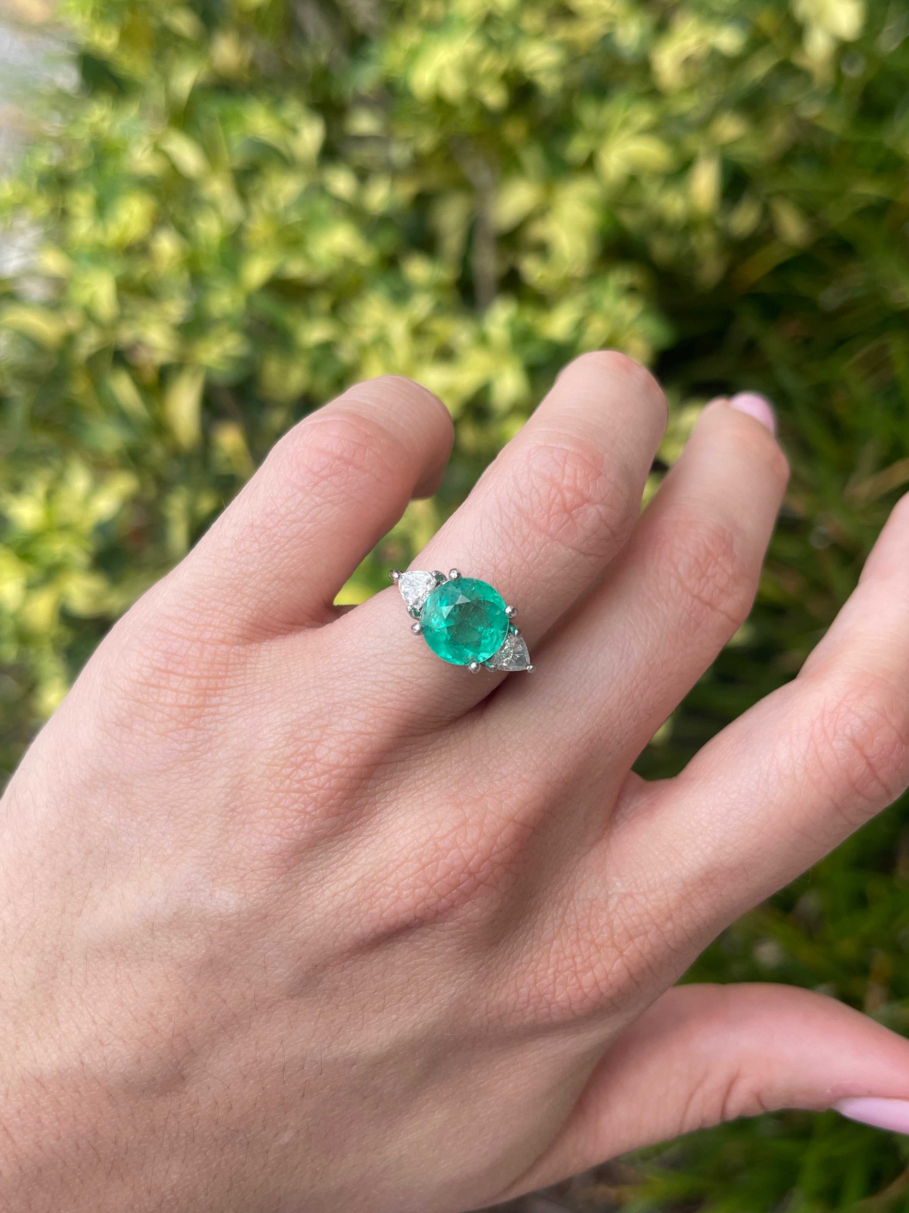 4.39tcw 14K Rare Round Colombian Emerald & Trillion Diamond Three Stone Ring - JR Colombian Emeralds