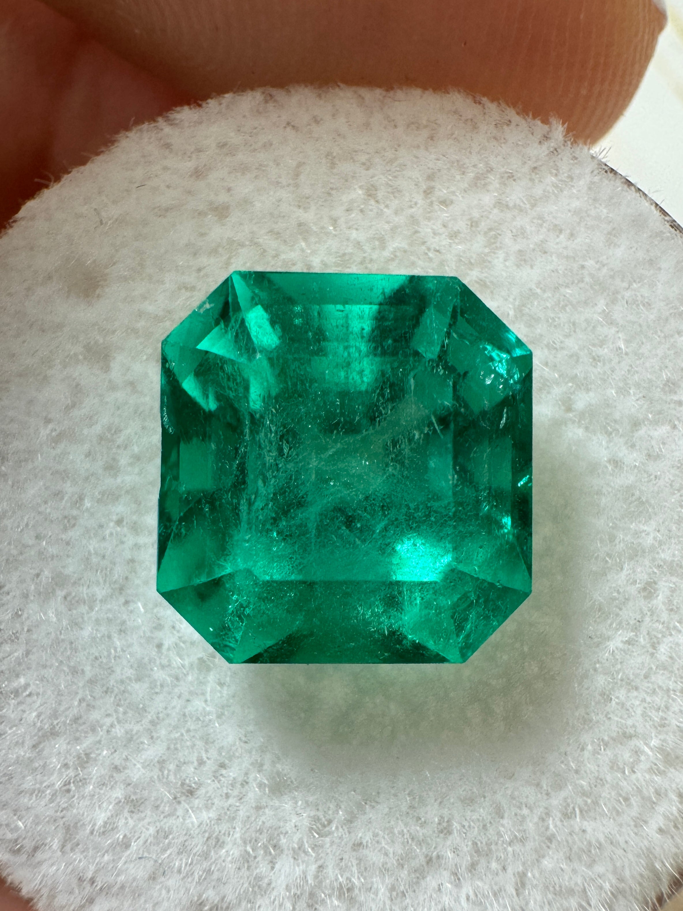 4.83-carat 10x10mm bluish Colombian emerald loose Asscher cut gemstone by JR Colombian Emeralds.