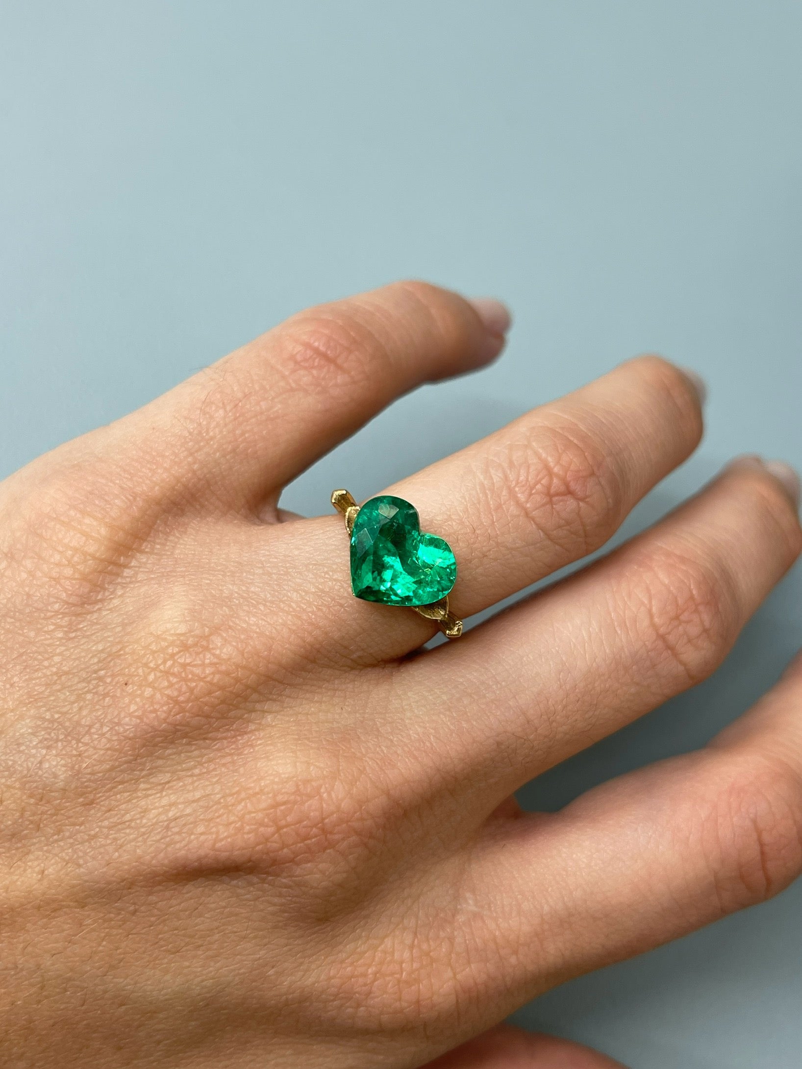 Vivid green 4.92 carat natural Colombian emerald in heart cut, loose gemstone by JR Colombian Emeralds.