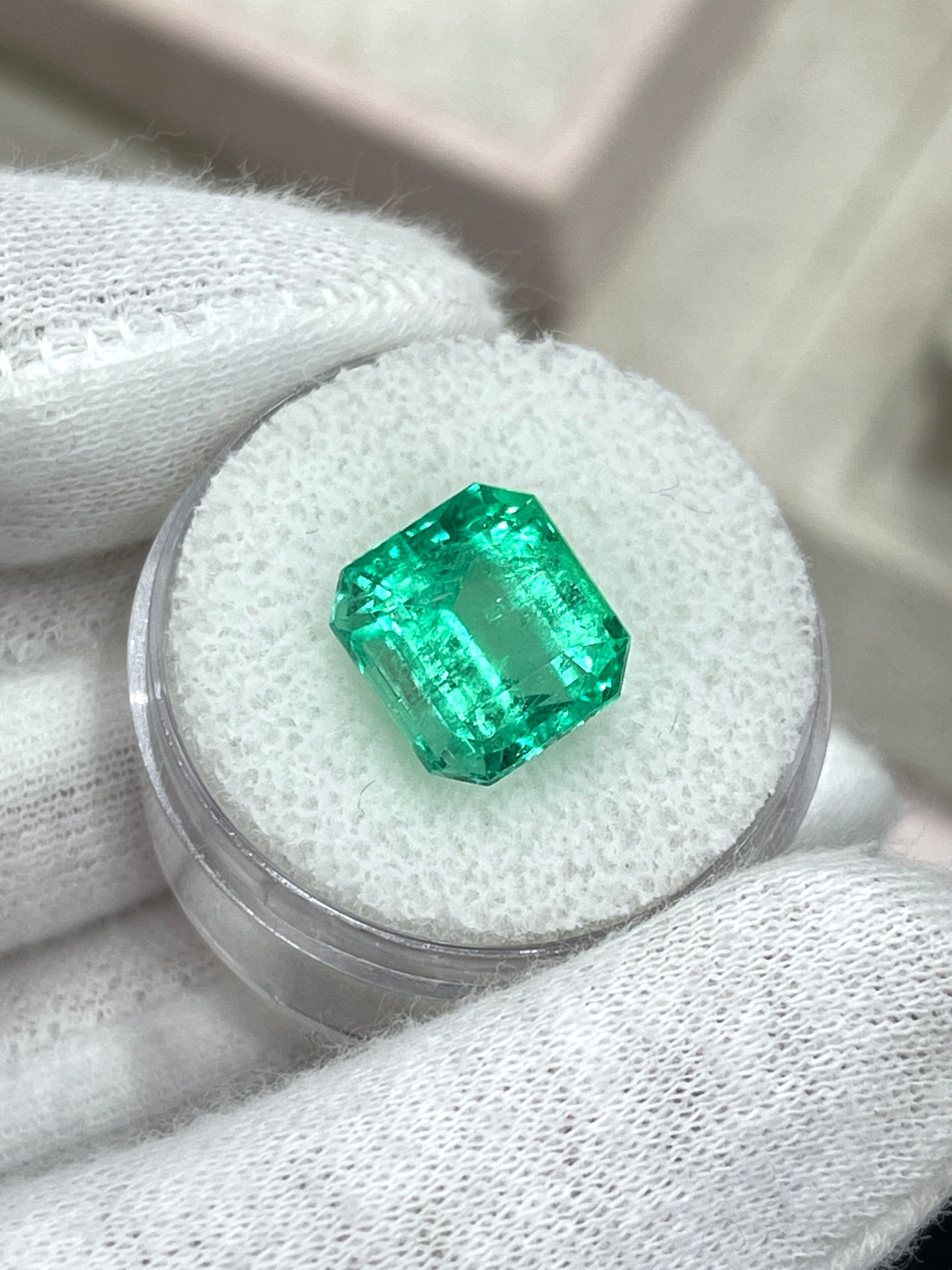 6.07 carat yellowish-green natural Colombian emerald loose Asscher cut gemstone with 10.7x10mm size, from JR Colombian Emeralds