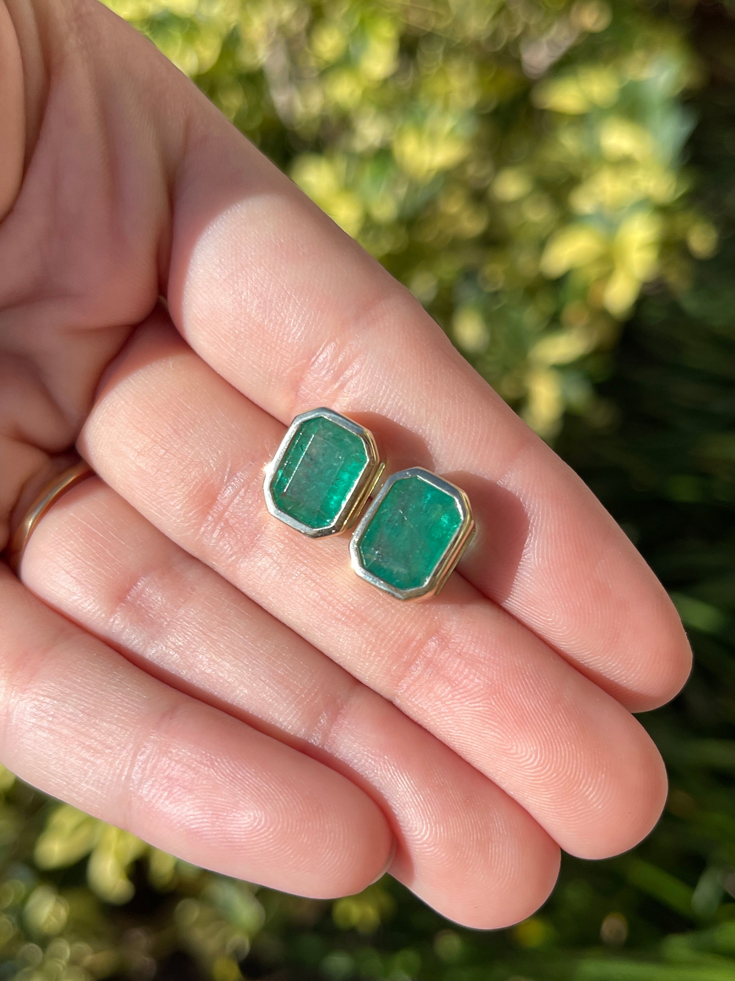 6.0tcw Earthy Natural Emerald Bezel Set Stud Earrings 18K - JR Colombian Emeralds