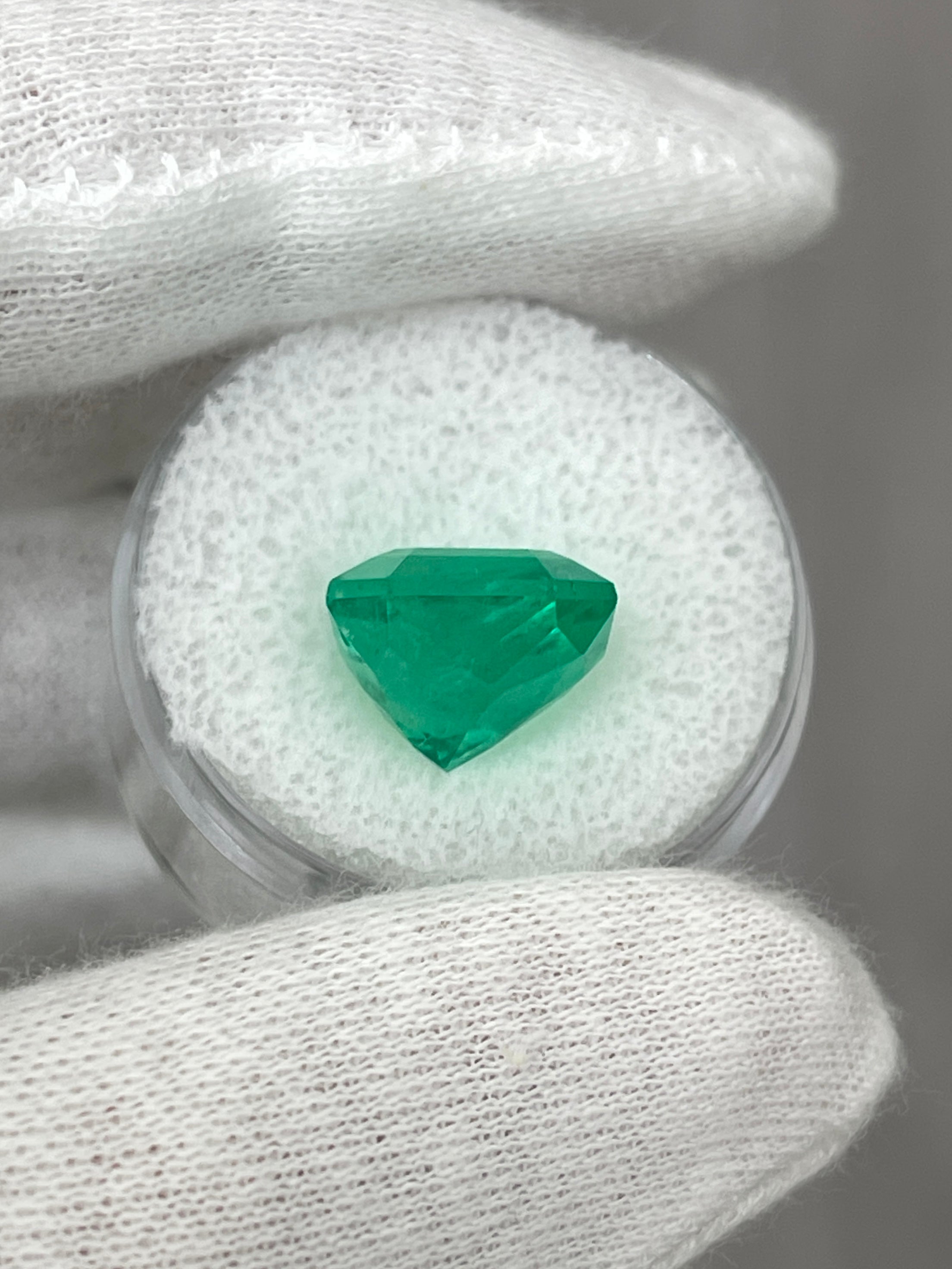 7.37 carat Muzo intense green natural Colombian emerald in Asscher cut, loose gemstone from JR Colombian Emeralds.