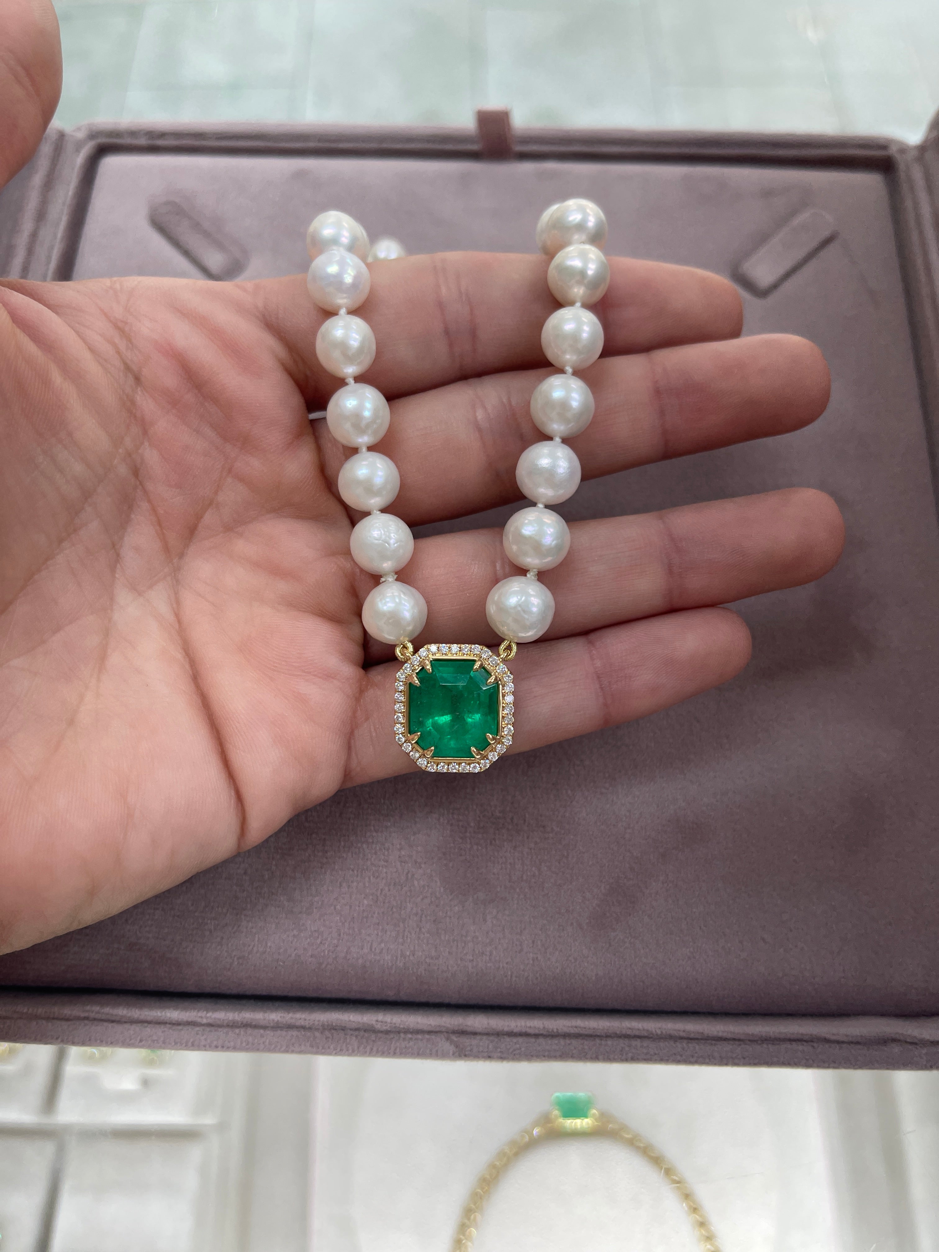 7.82 Carat Colombian Emerald & Diamond Halo Akoya Pearl 18K Necklace - JR Colombian Emeralds