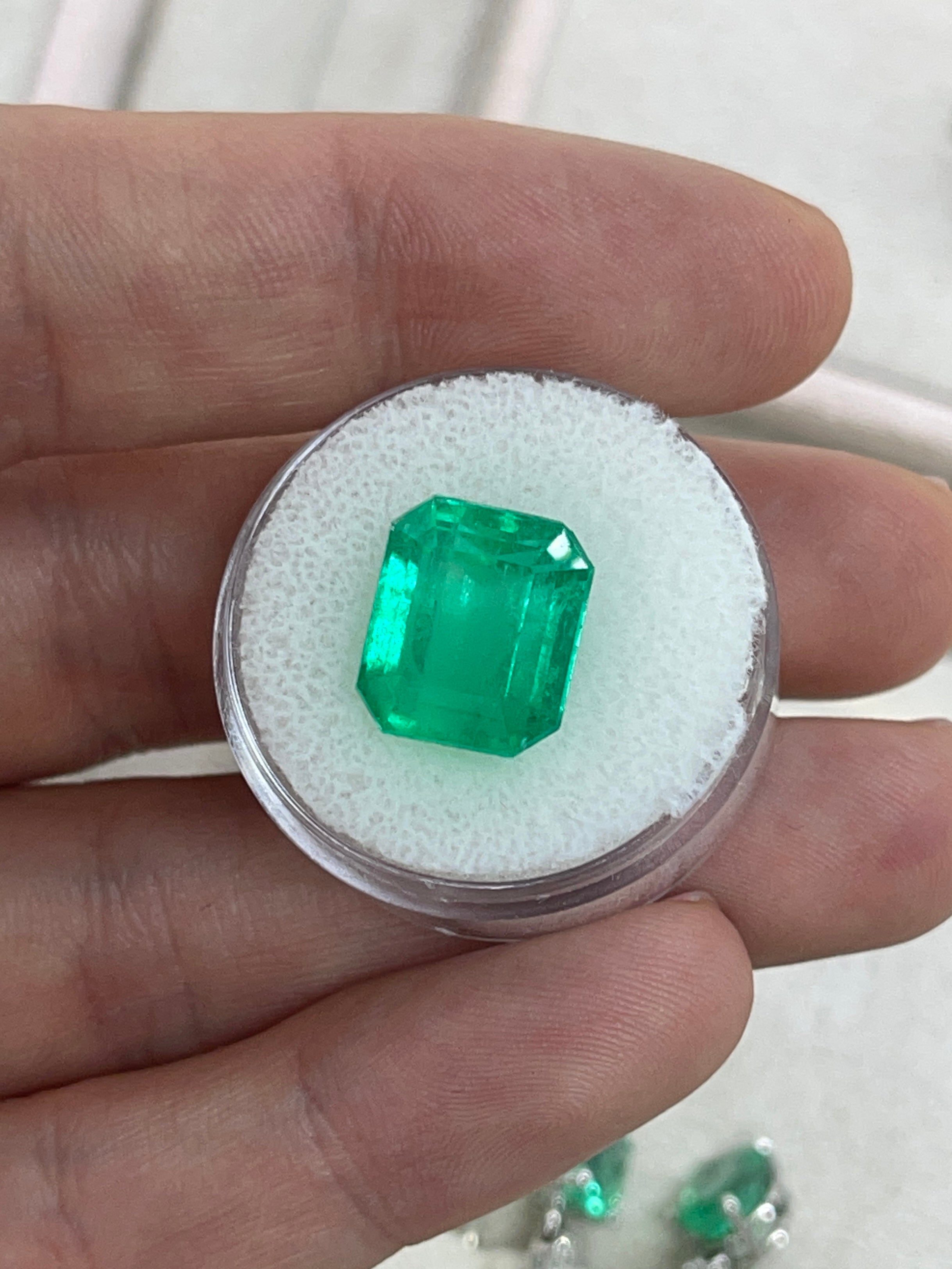 8.98 Carat 13x11 Vivid Loose Colombian Emerald-Emerald Cut - JR Colombian Emeralds