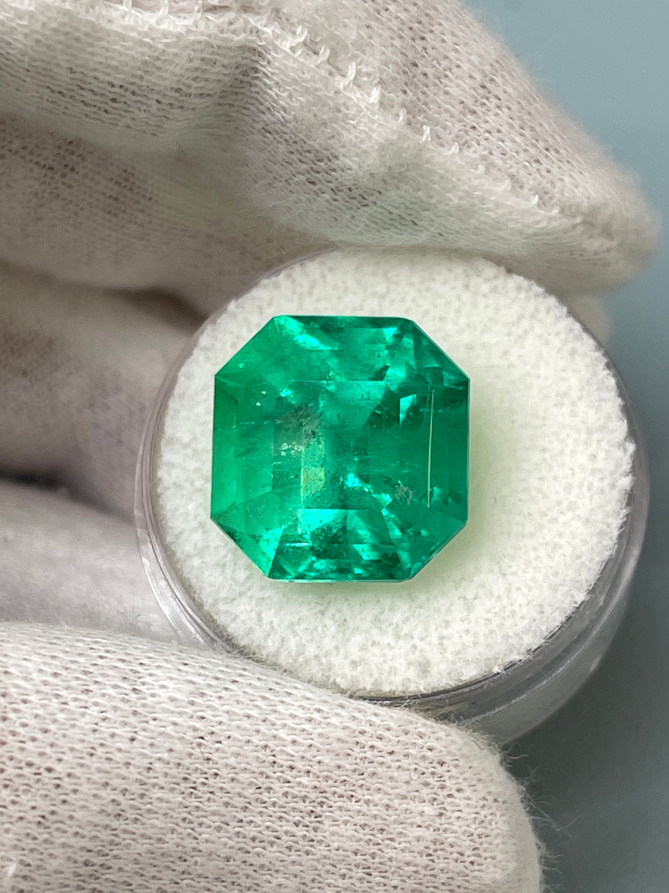 Large 14.83 Carat Large 15x14 AAA+ Loose Colombian Emerald- Asscher Cut - JR Colombian Emeralds