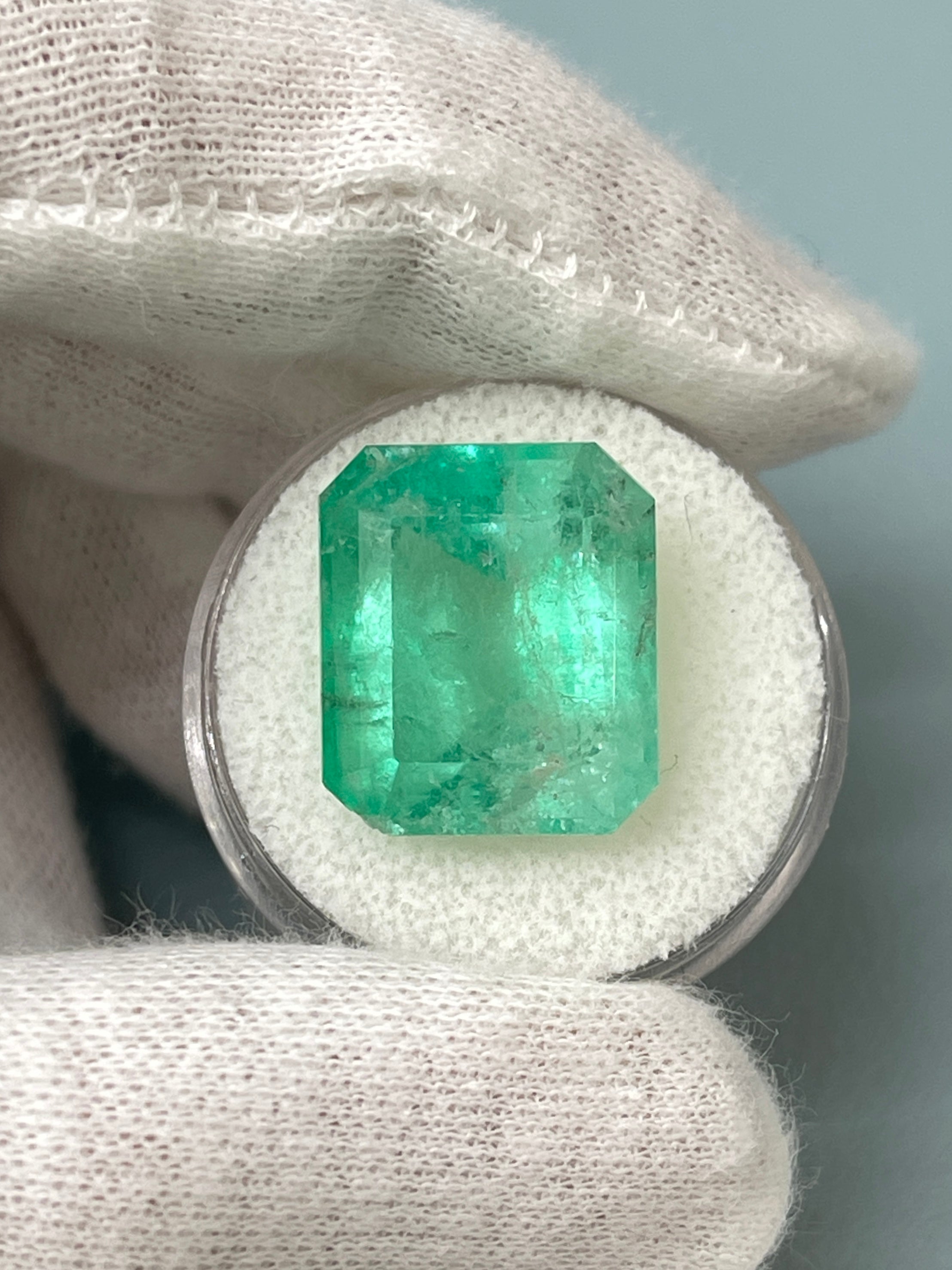 Large 17.64 Carat 17x14.5 Earthy Medium Loose Colombian Emerald- Emerald Cut - JR Colombian Emeralds